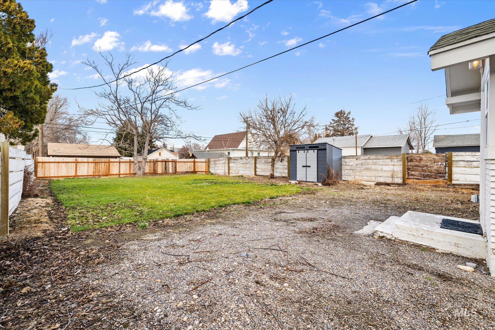 511 10th Ave N, Nampa, Idaho 83687, 2 Bedrooms, 1 Bathroom, Residential For Sale, Price $329,900,MLS 98974645