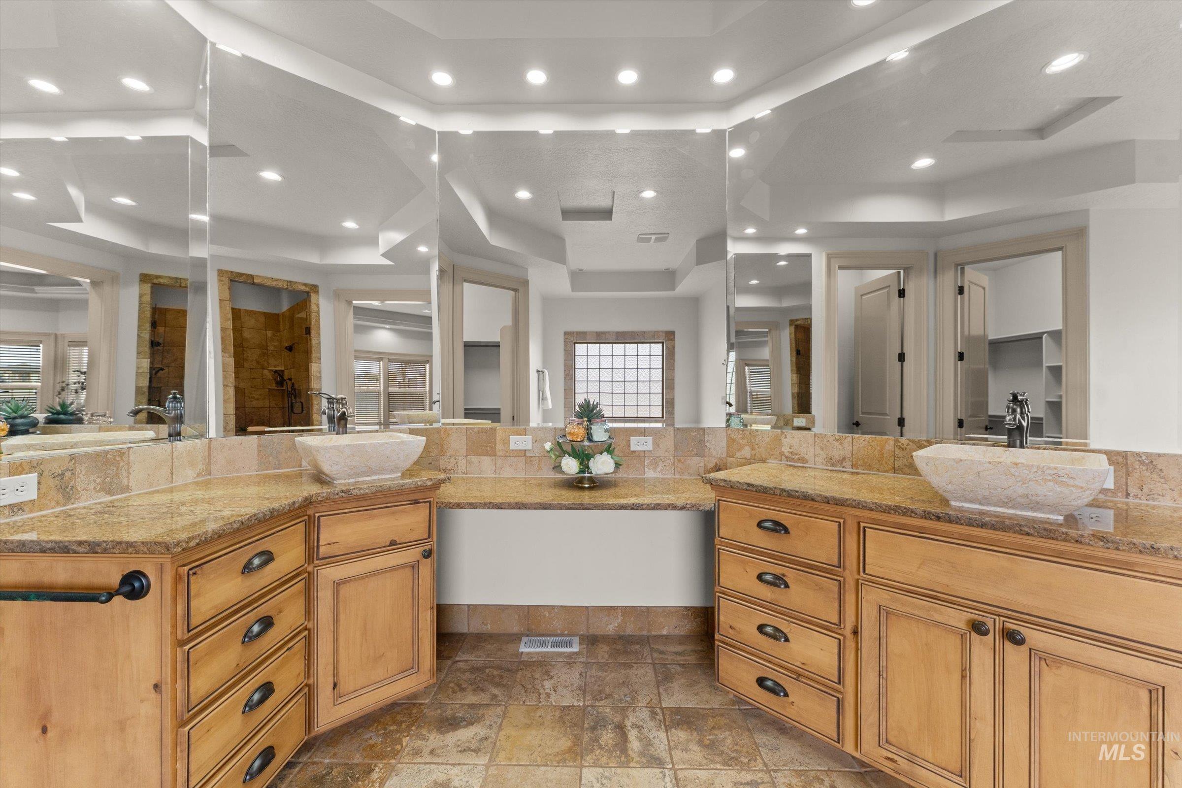 12575 Anakate Ln, Nampa, Idaho 83686, 4 Bedrooms, 3.5 Bathrooms, Residential For Sale, Price $1,175,000, 98974646