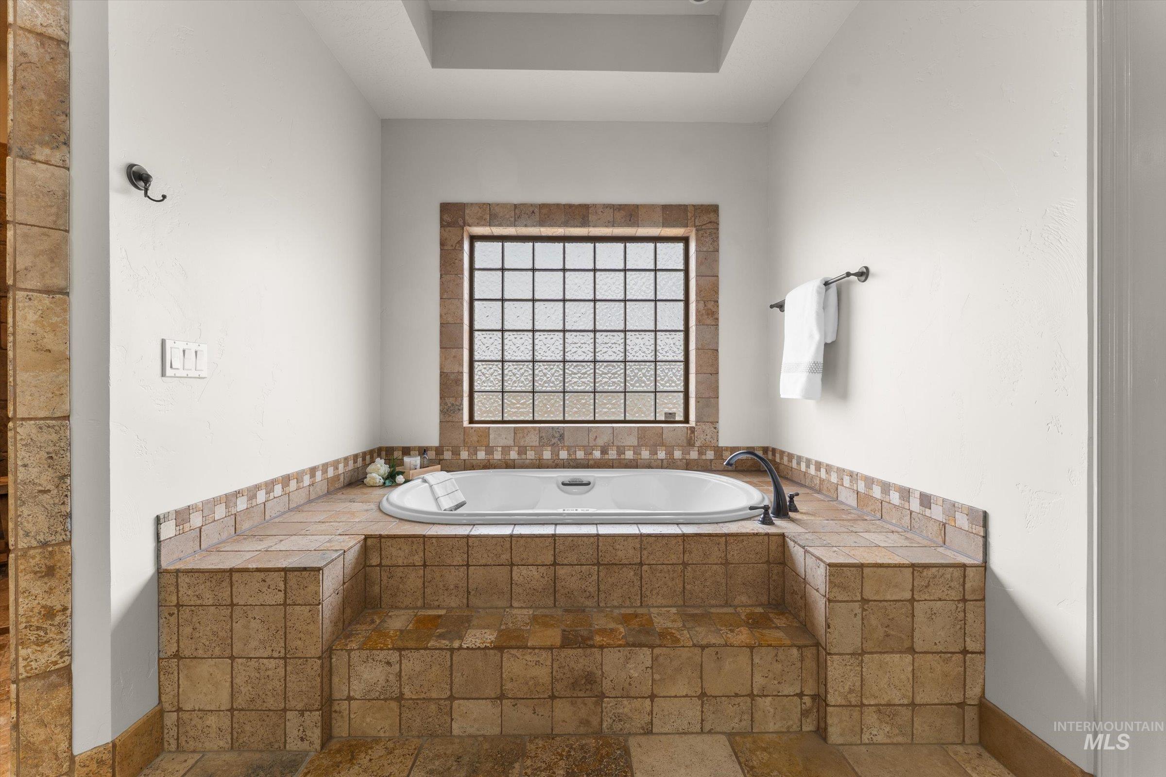 12575 Anakate Lane, Nampa, Idaho 83686, 4 Bedrooms, 3.5 Bathrooms, Residential For Sale, Price $1,175,000,MLS 98974646