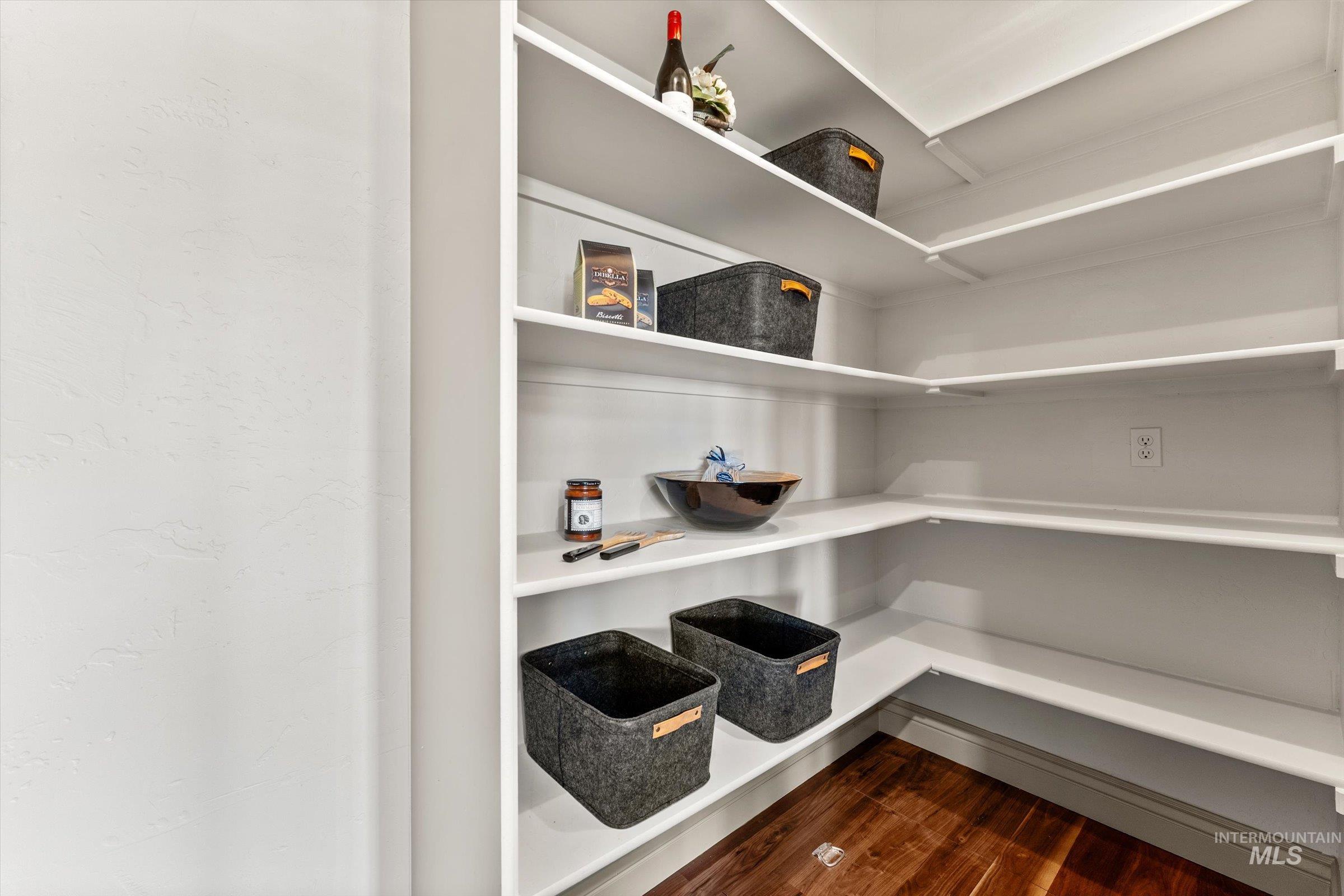 12575 Anakate Ln, Nampa, Idaho 83686, 4 Bedrooms, 3.5 Bathrooms, Residential For Sale, Price $1,165,000,MLS 98974646