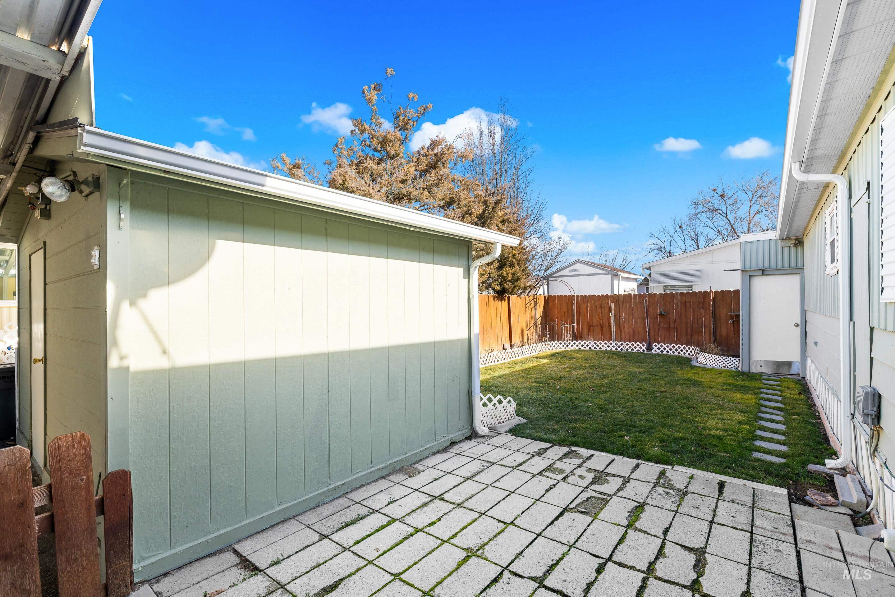 1715 W Flamingo Ave, Nampa, Idaho 83651, 2 Bedrooms, 1 Bathroom, Residential For Sale, Price $138,000,MLS 98974647