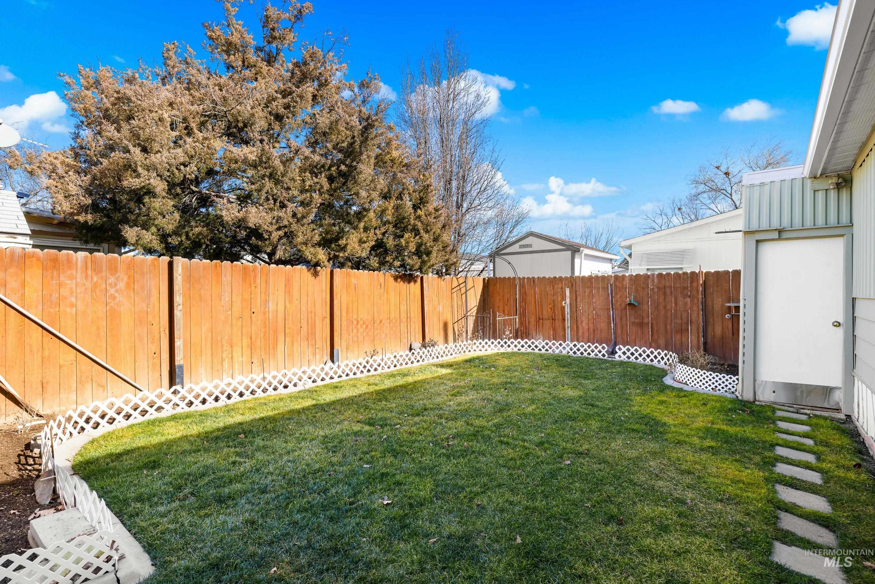 1715 W Flamingo Ave, Nampa, Idaho 83651, 2 Bedrooms, 1 Bathroom, Residential For Sale, Price $138,000,MLS 98974647