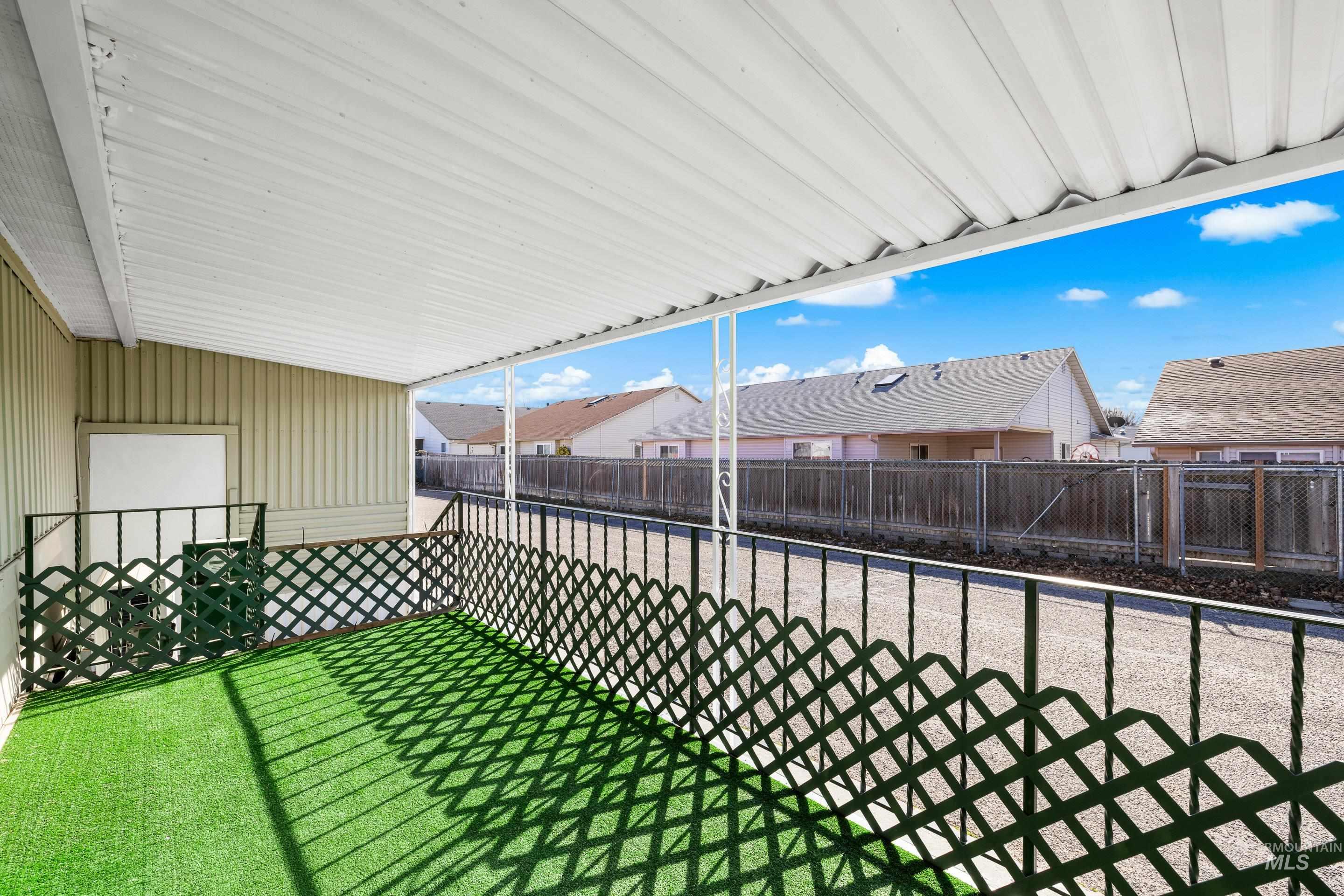 1715 W Flamingo Ave, Nampa, Idaho 83651, 2 Bedrooms, 1 Bathroom, Residential For Sale, Price $138,000,MLS 98974647