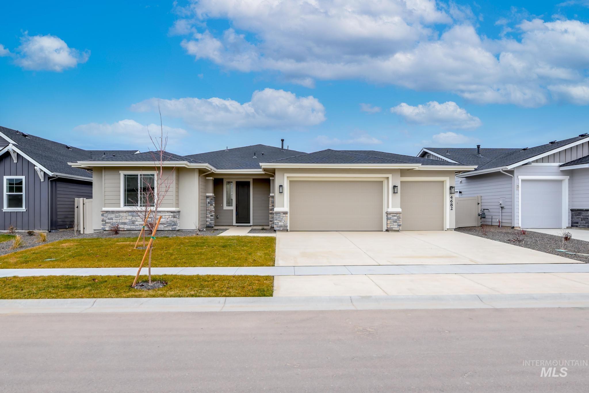 17717 N Peltzer Ave, Nampa, Idaho 83687, 3 Bedrooms, 2.5 Bathrooms, Residential For Sale, Price $599,000,MLS 98974649