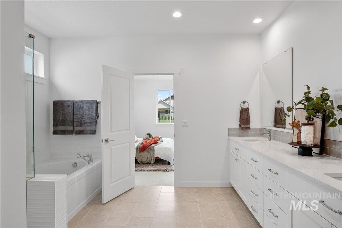 17717 N Peltzer Ave, Nampa, Idaho 83687, 3 Bedrooms, 2.5 Bathrooms, Residential For Sale, Price $599,000,MLS 98974649