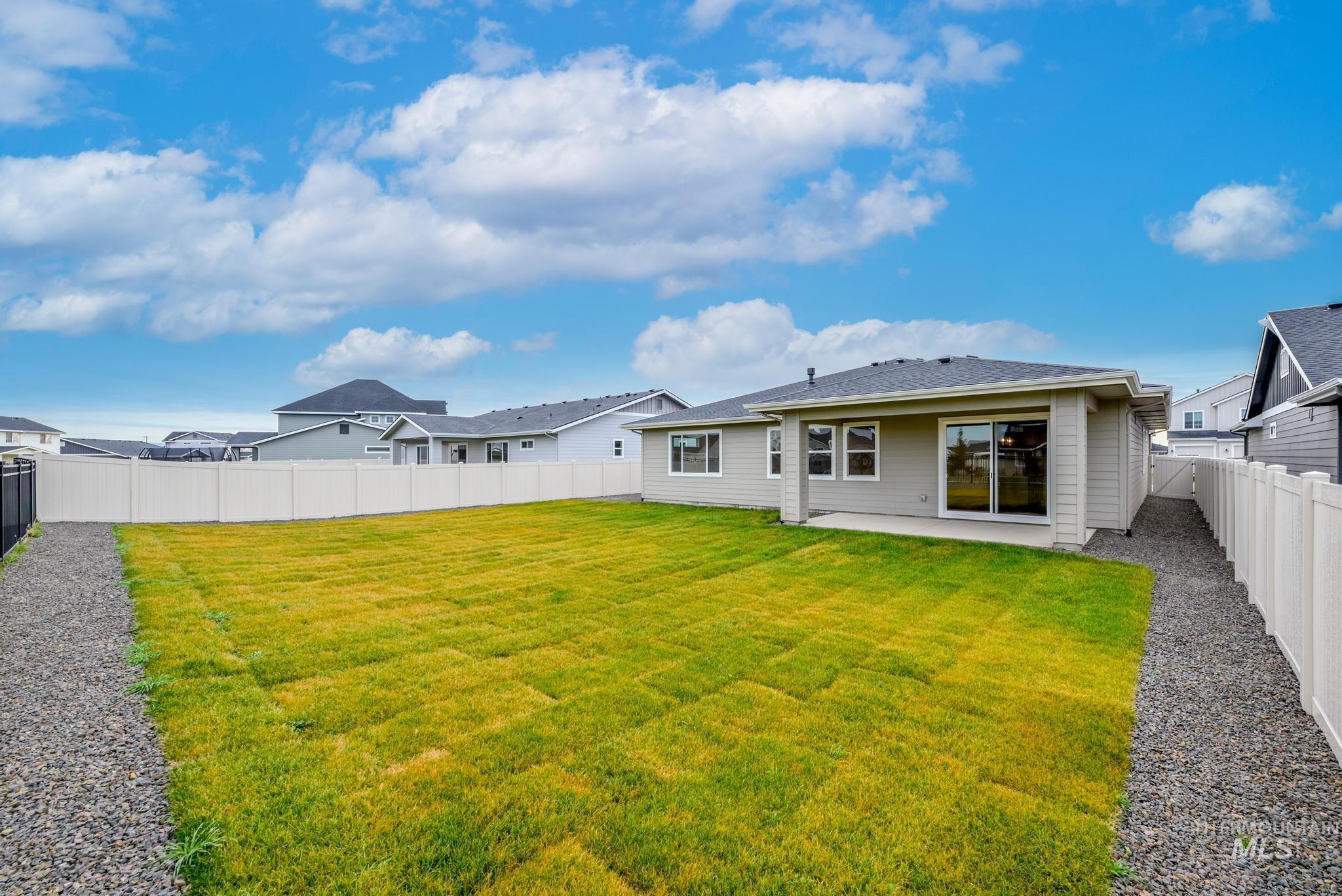 17717 N Peltzer Ave, Nampa, Idaho 83687, 3 Bedrooms, 2.5 Bathrooms, Residential For Sale, Price $599,000,MLS 98974649