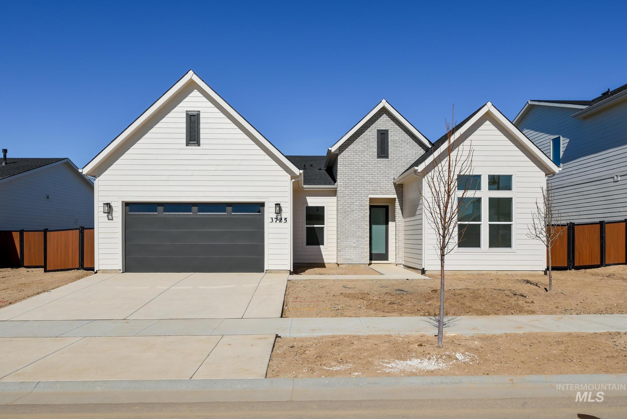 313 Crafts St, Caldwell, Idaho 83607, 3 Bedrooms, 2.5 Bathrooms, Residential For Sale, Price $549,000,MLS 98974650