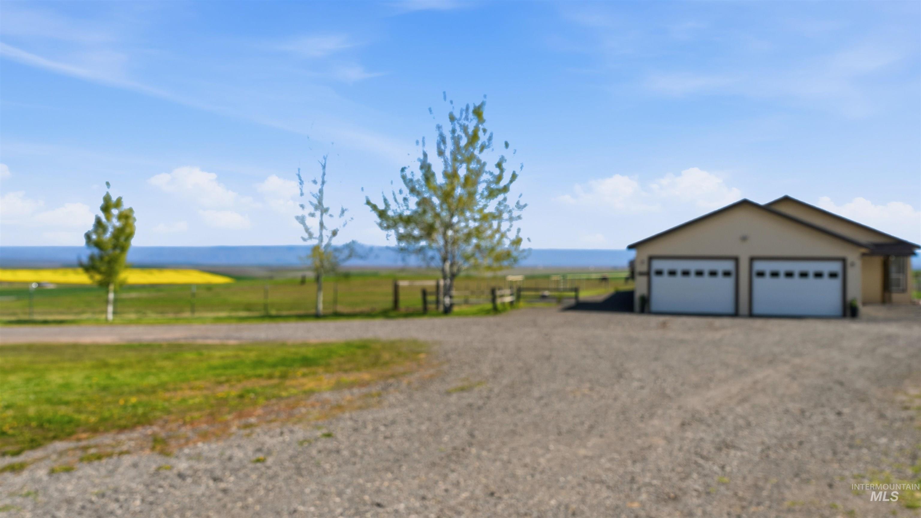 19397 Cloverland Rd., Asotin, Washington 99402, 3 Bedrooms, 2 Bathrooms, Residential For Sale, Price $569,000, 98974654
