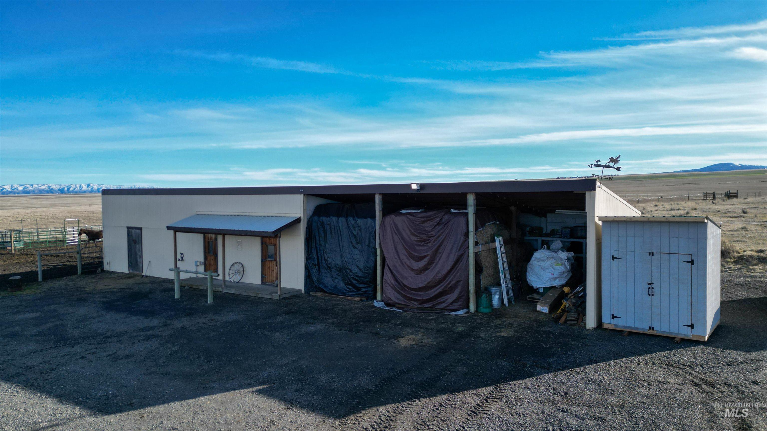 19397 Cloverland Rd., Asotin, Washington 99402, 3 Bedrooms, 2 Bathrooms, Residential For Sale, Price $569,000, 98974654