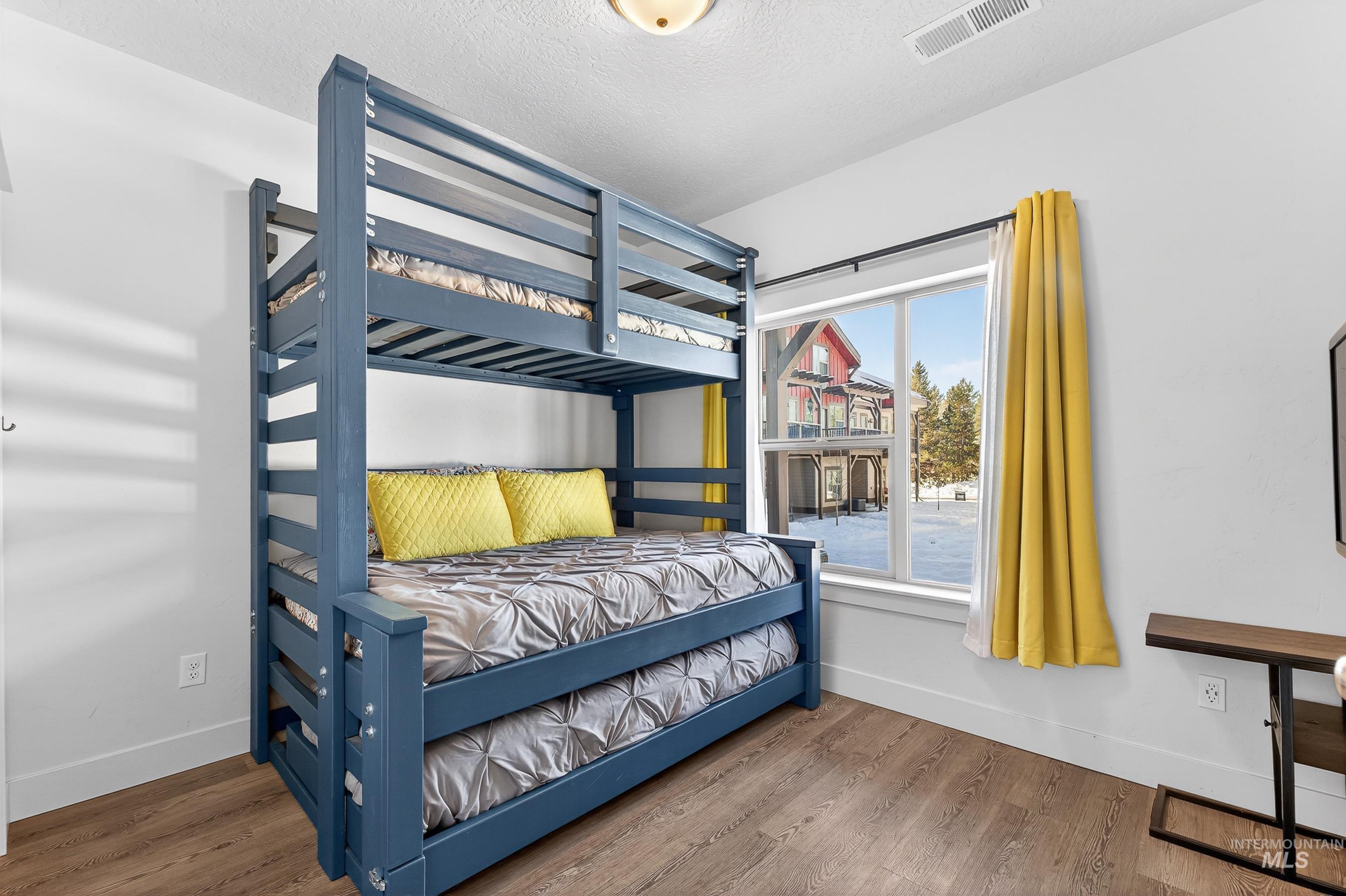 300 Broken Sage Street, McCall, Idaho 83638, 3 Bedrooms, 3 Bathrooms, Residential For Sale, Price $579,900,MLS 98974655