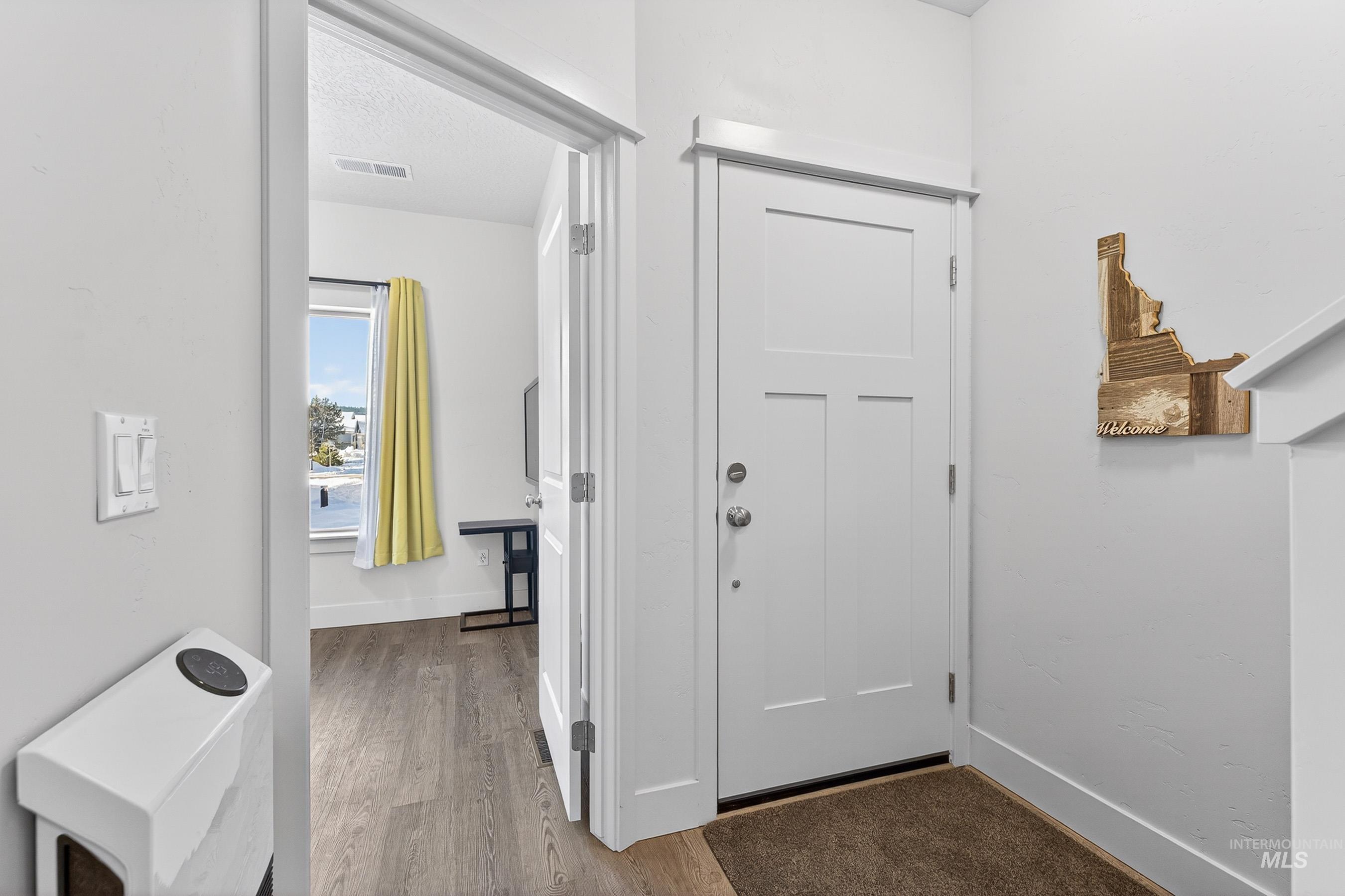 300 Broken Sage Street, McCall, Idaho 83638, 3 Bedrooms, 3 Bathrooms, Residential For Sale, Price $579,900,MLS 98974655