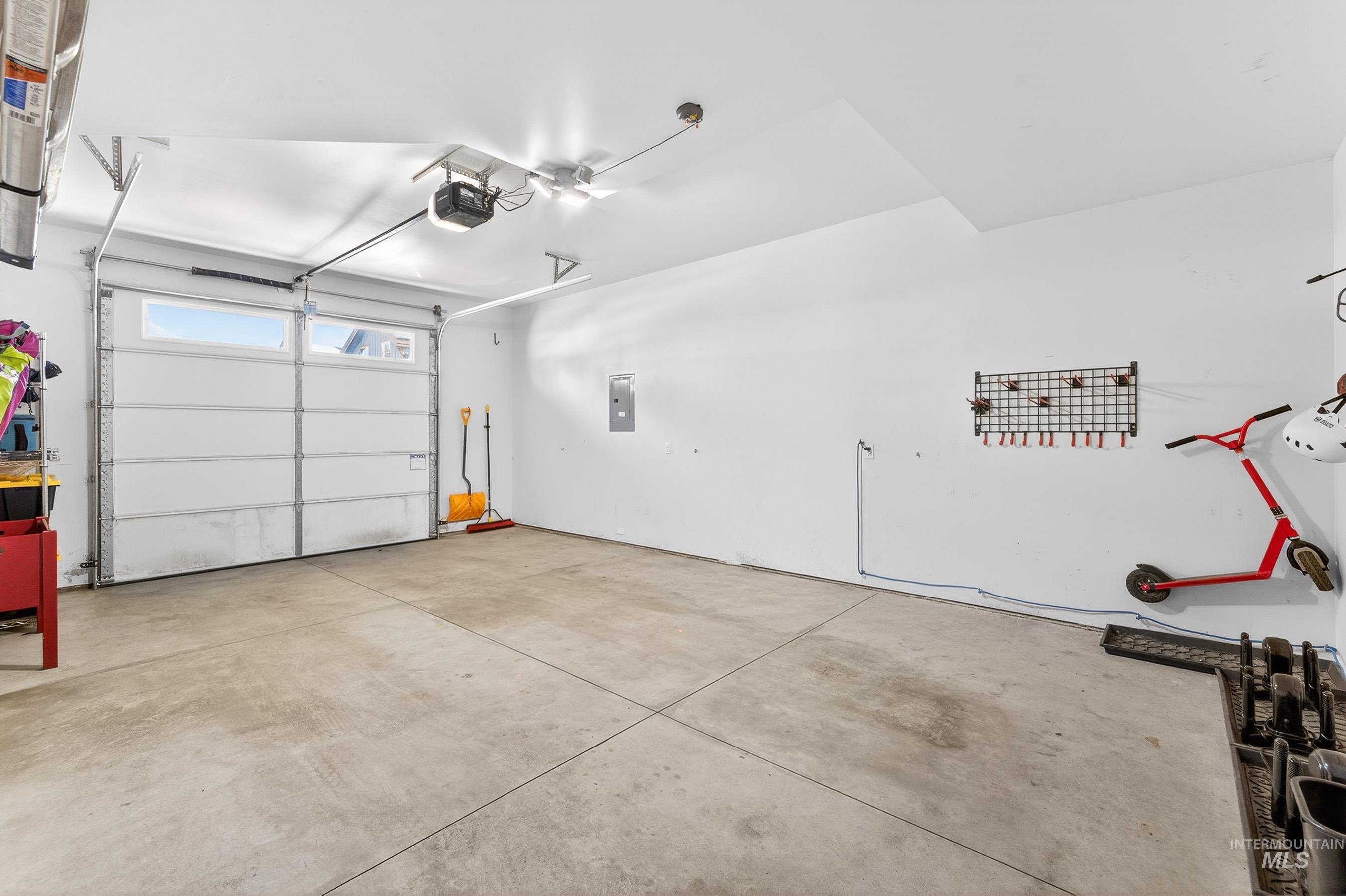 300 Broken Sage Street, McCall, Idaho 83638, 3 Bedrooms, 3 Bathrooms, Residential For Sale, Price $579,900,MLS 98974655