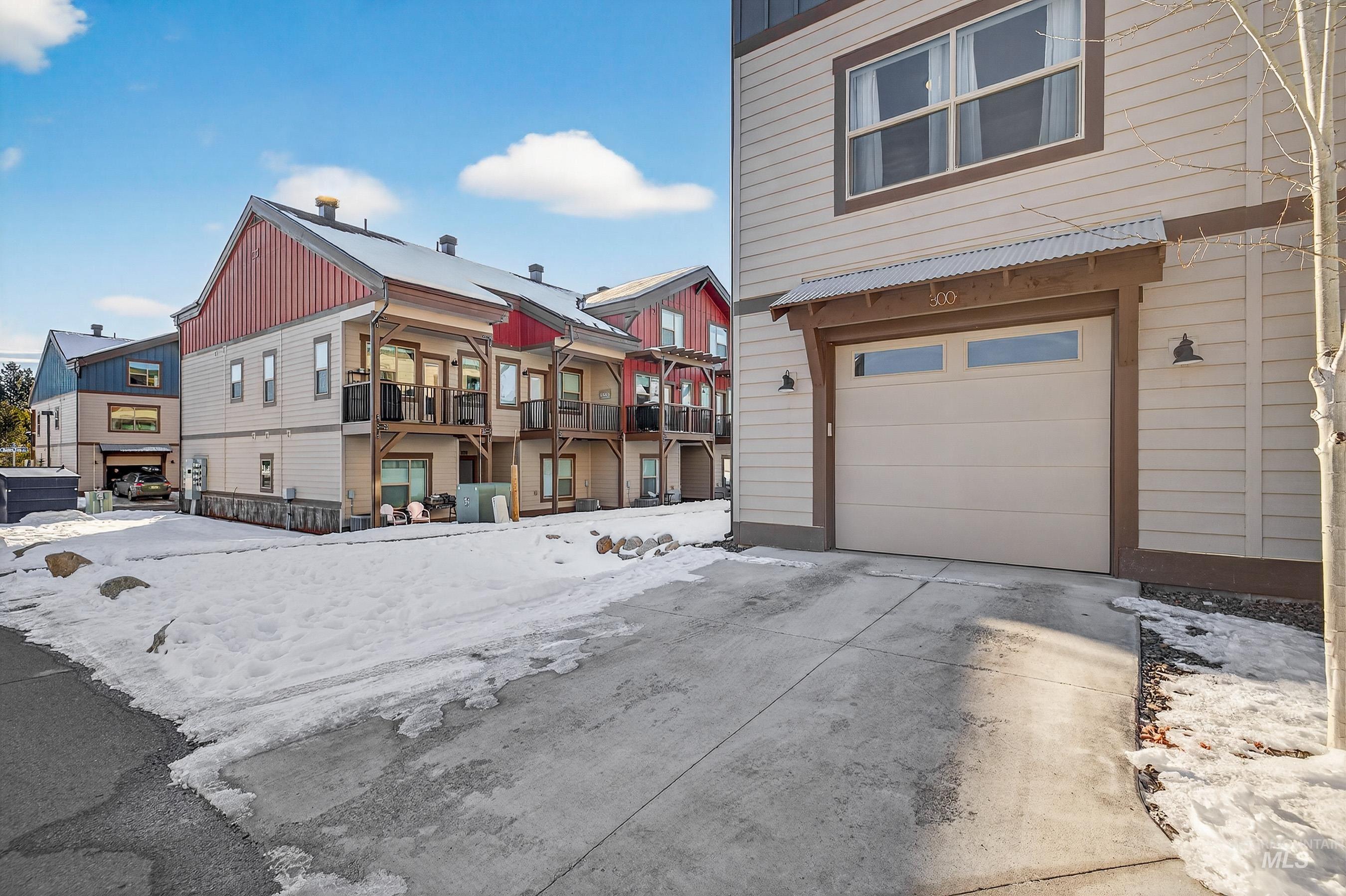 300 Broken Sage Street, McCall, Idaho 83638, 3 Bedrooms, 3 Bathrooms, Residential For Sale, Price $579,900,MLS 98974655