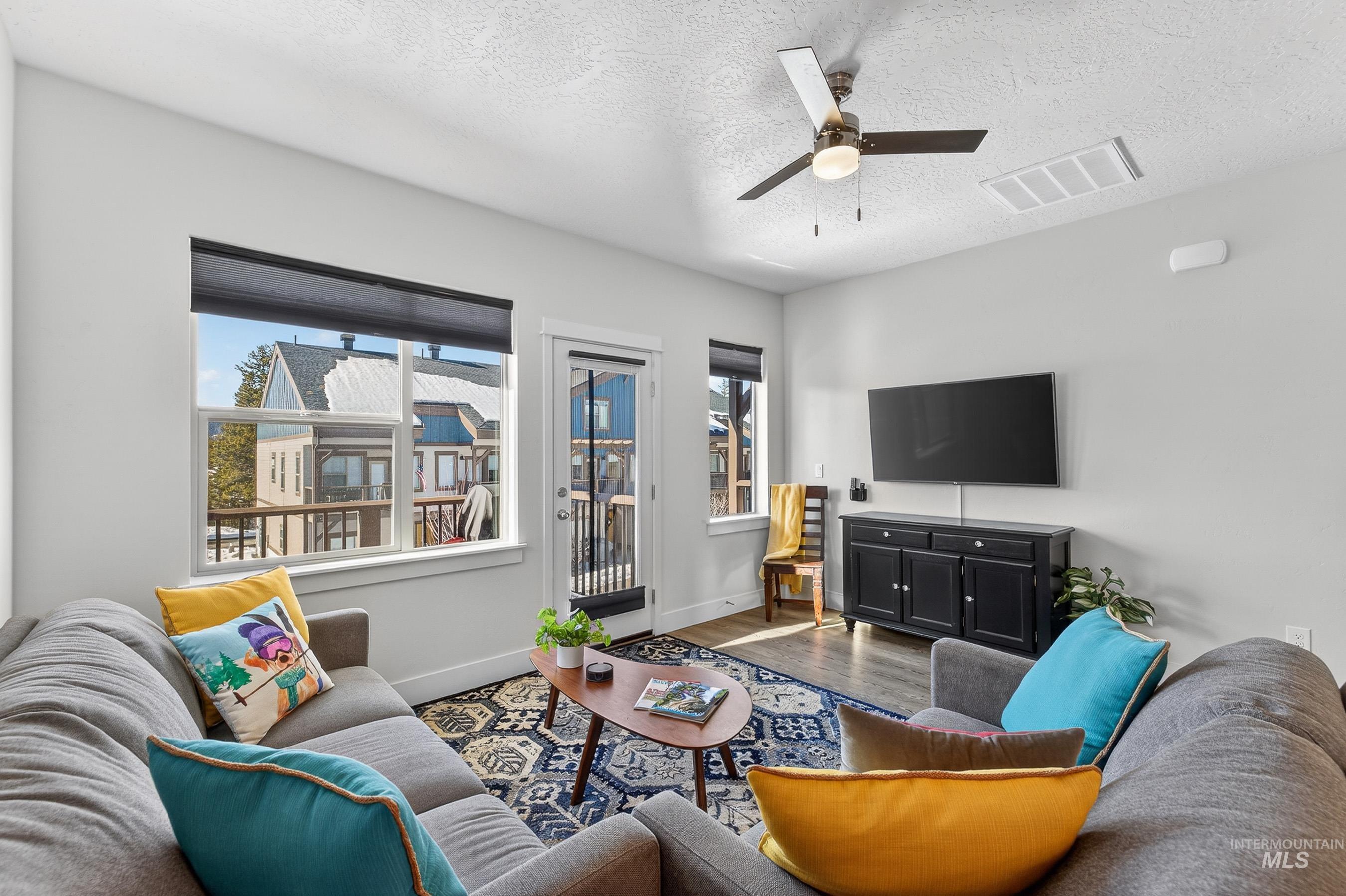 300 Broken Sage Street, McCall, Idaho 83638, 3 Bedrooms, 3 Bathrooms, Residential For Sale, Price $579,900,MLS 98974655