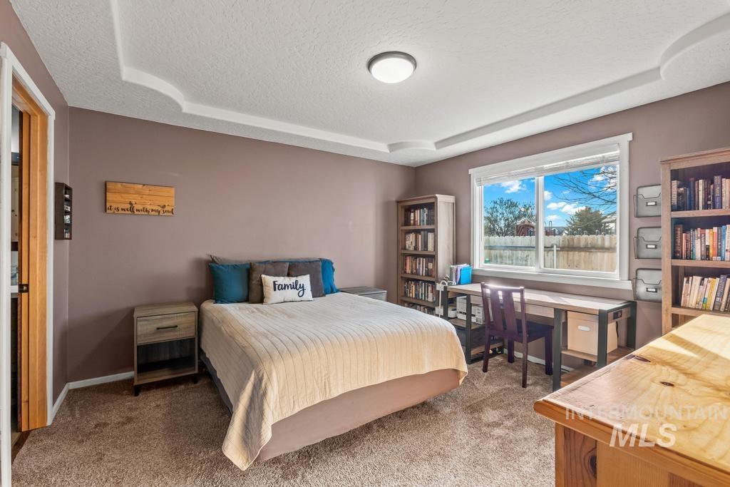 1206 Flint Dr, Caldwell, Idaho 83607, 3 Bedrooms, 2 Bathrooms, Residential For Sale, Price $319,900,MLS 98974657