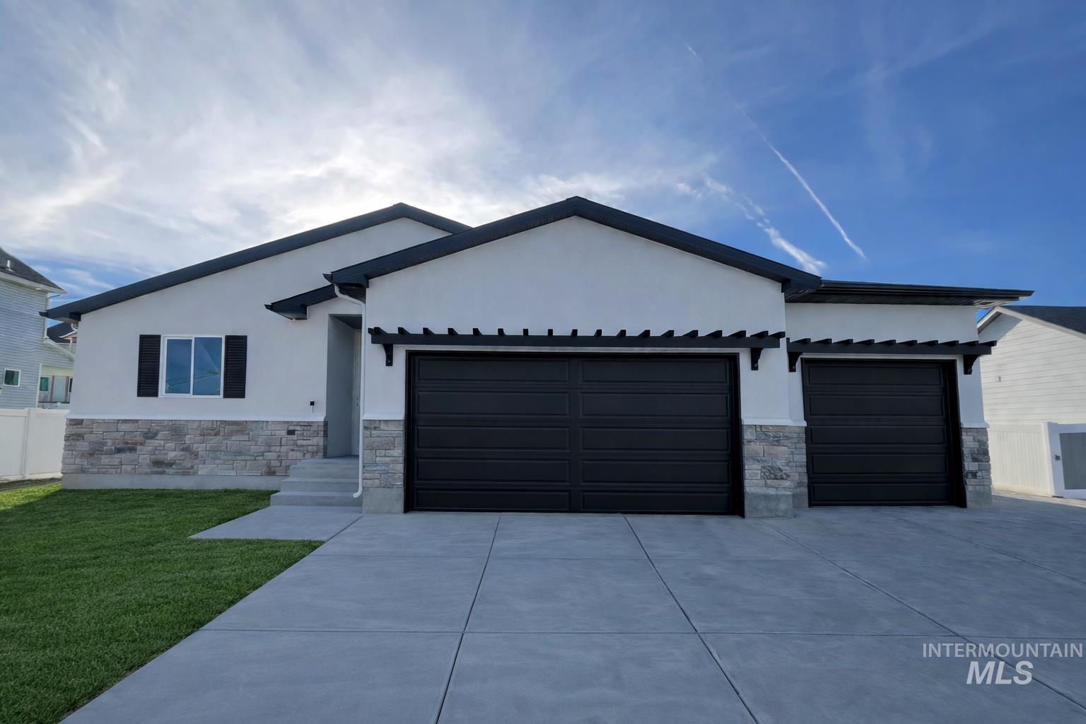 2097 Magellan Loop, Pocatello, Idaho 83204, 6 Bedrooms, 3 Bathrooms, Residential For Sale, Price $585,000,MLS 98974663