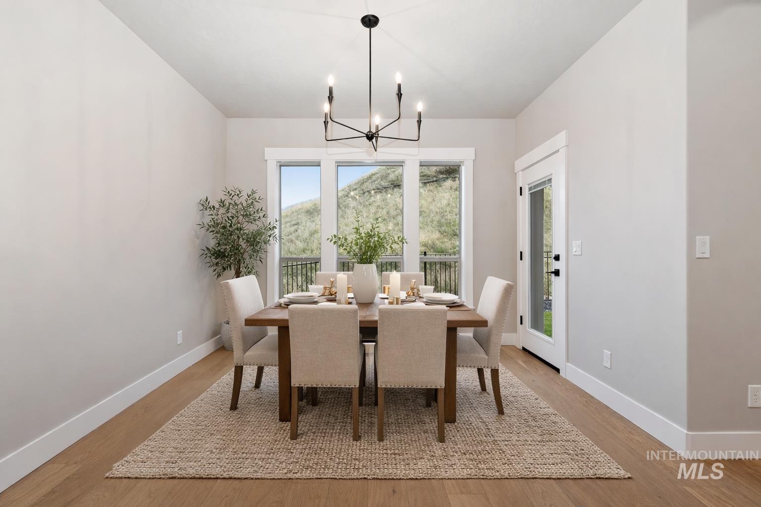 6616 N Good Dr, Eagle, Idaho 83714, 3 Bedrooms, 2 Bathrooms, Residential For Sale, Price $639,880, 98974664