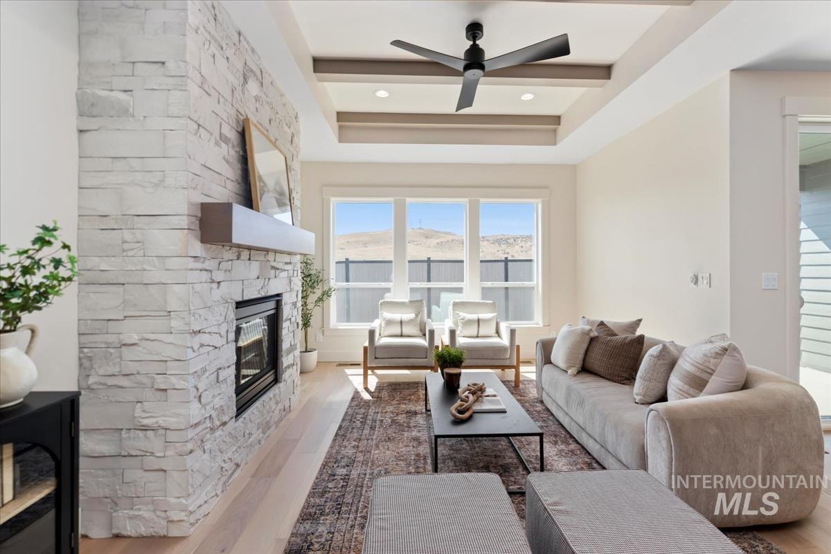 6531 E Ritcher, Eagle, Idaho 83714, 3 Bedrooms, 3 Bathrooms, Residential For Sale, Price $599,880, 98974665