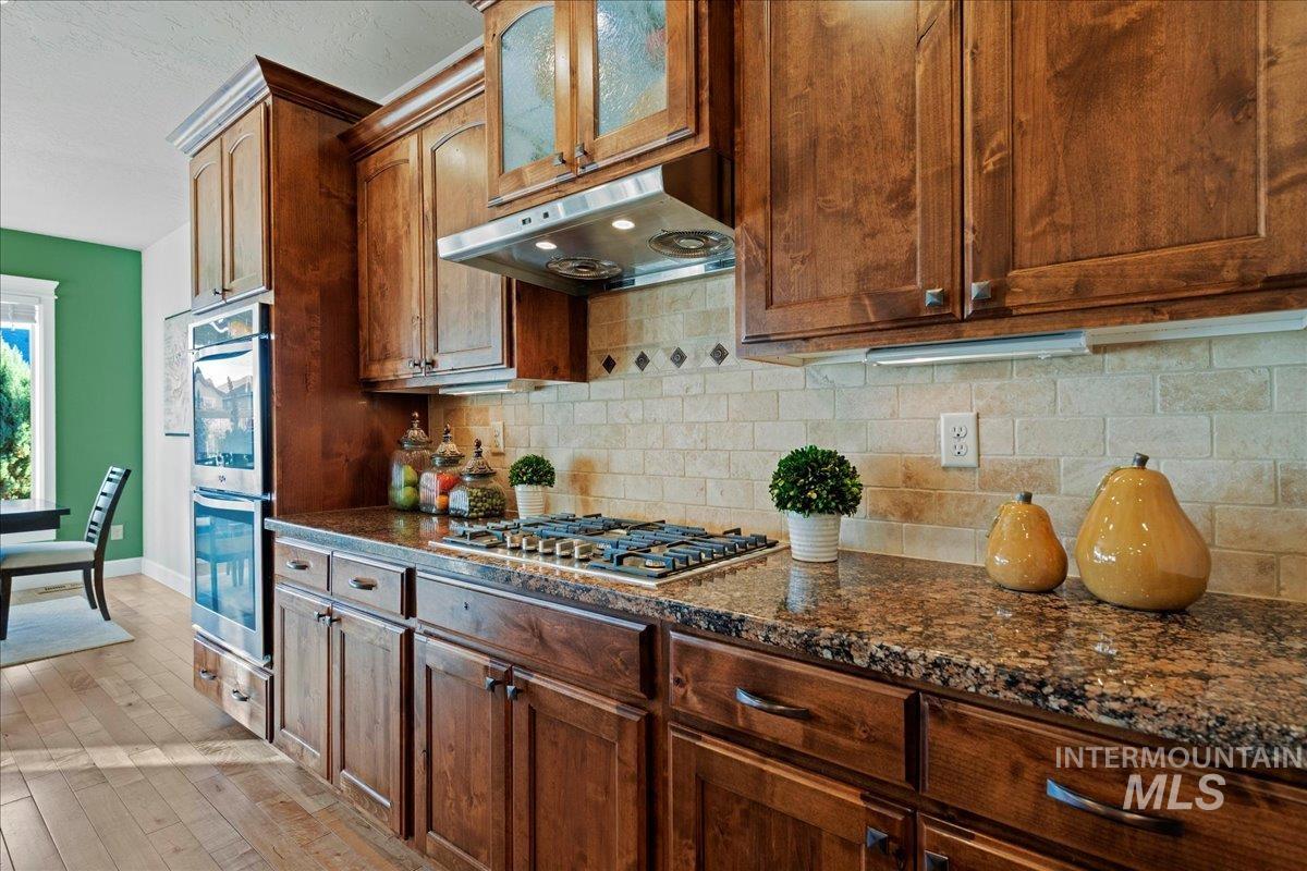 423 E Gannett, Meridian, Idaho 83642, 3 Bedrooms, 3 Bathrooms, Residential For Sale, Price $799,000,MLS 98974666