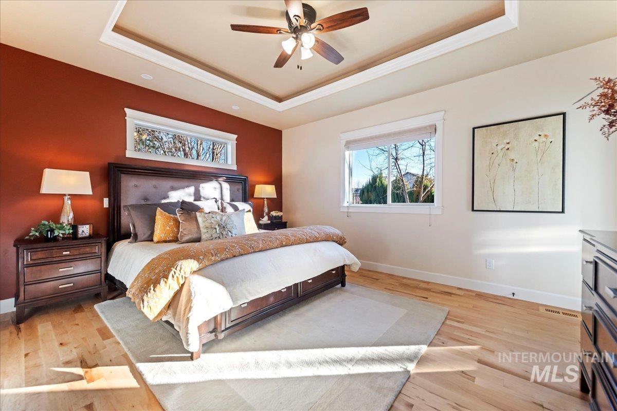 423 E Gannett, Meridian, Idaho 83642, 3 Bedrooms, 3 Bathrooms, Residential For Sale, Price $799,000,MLS 98974666