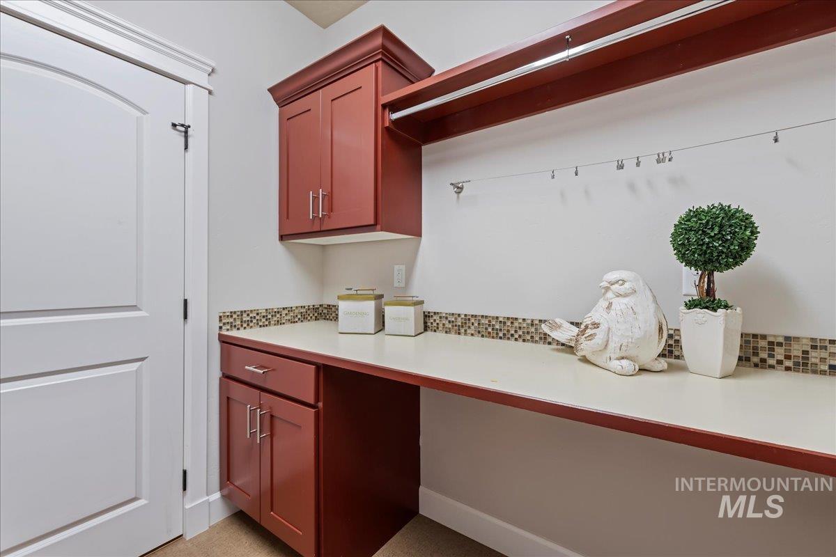 423 E Gannett, Meridian, Idaho 83642, 3 Bedrooms, 3 Bathrooms, Residential For Sale, Price $799,000,MLS 98974666