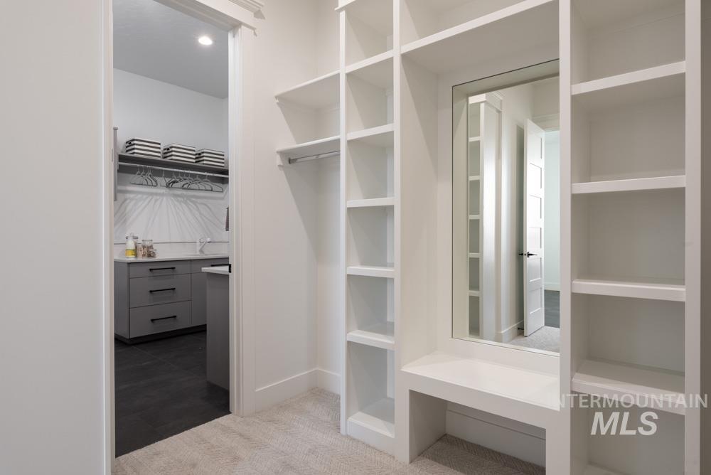 15337 Pronghorn Dr, Caldwell, Idaho 83607, 4 Bedrooms, 3.5 Bathrooms, Residential For Sale, Price $1,175,000,MLS 98974668