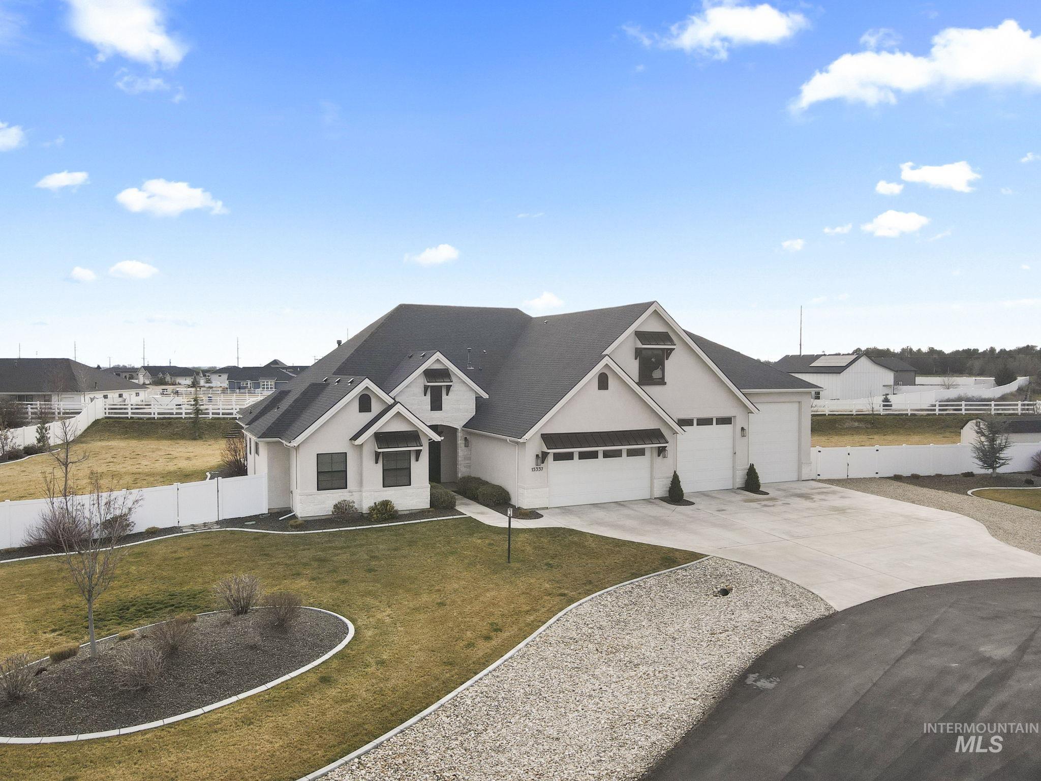 15337 Pronghorn Dr, Caldwell, Idaho 83607, 4 Bedrooms, 3.5 Bathrooms, Residential For Sale, Price $1,175,000,MLS 98974668