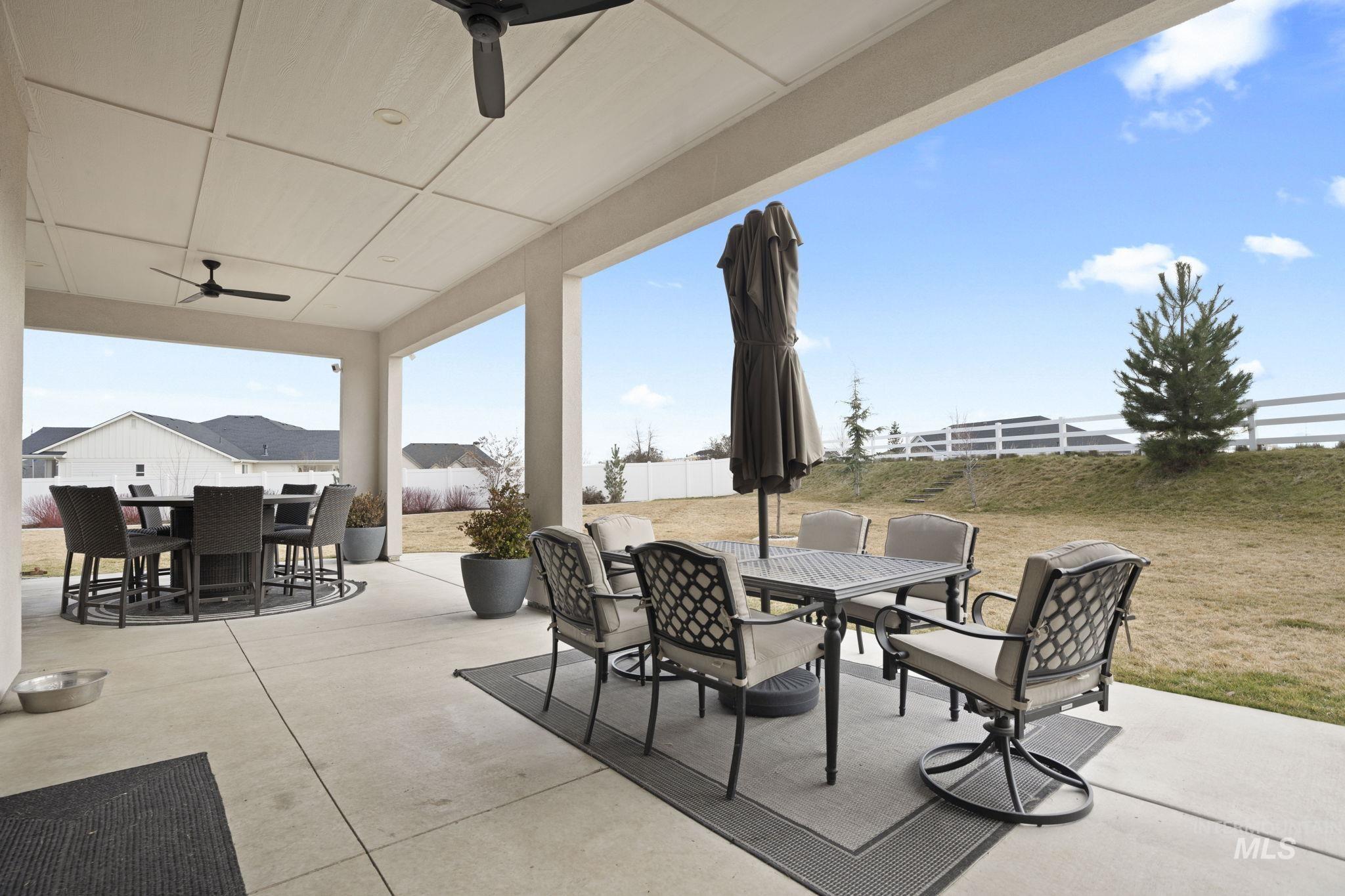 15337 Pronghorn Dr, Caldwell, Idaho 83607, 4 Bedrooms, 3.5 Bathrooms, Residential For Sale, Price $1,175,000,MLS 98974668