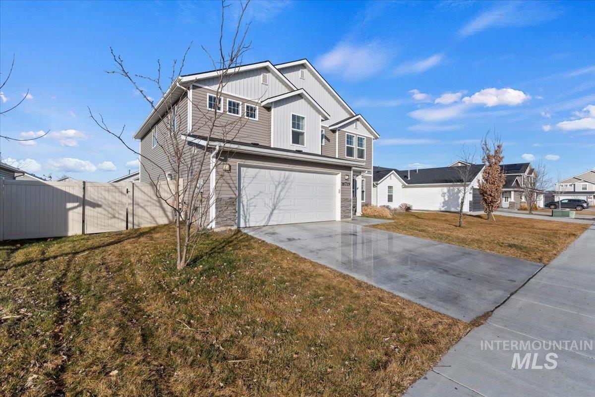 16719 Hopper Avenue, Caldwell, Idaho 83607, 5 Bedrooms, 2.5 Bathrooms, Residential For Sale, Price $449,999, 98974669