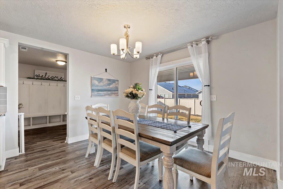 16719 Hopper Avenue, Caldwell, Idaho 83607, 5 Bedrooms, 2.5 Bathrooms, Residential For Sale, Price $449,999, 98974669