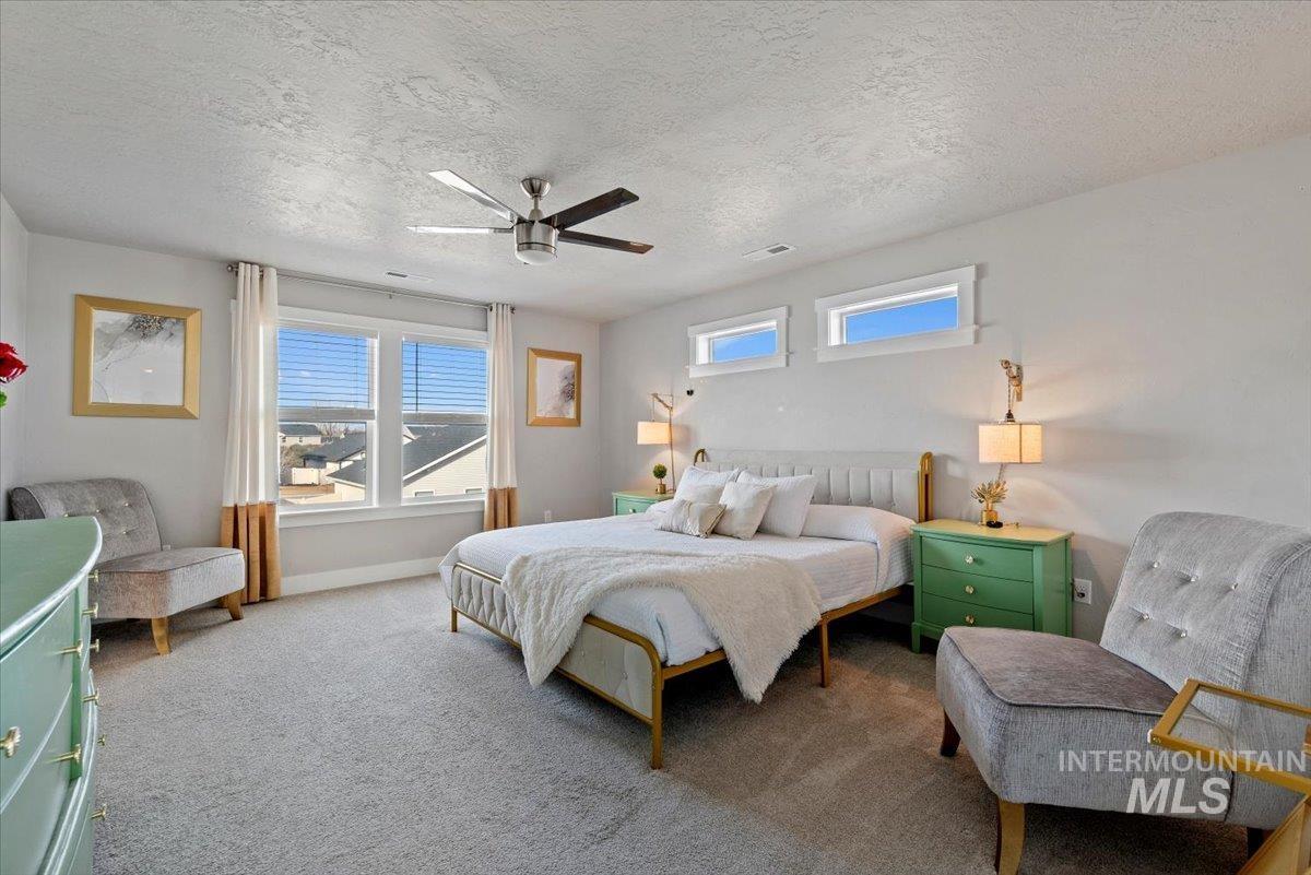 16719 Hopper Avenue, Caldwell, Idaho 83607, 5 Bedrooms, 2.5 Bathrooms, Residential For Sale, Price $449,999, 98974669