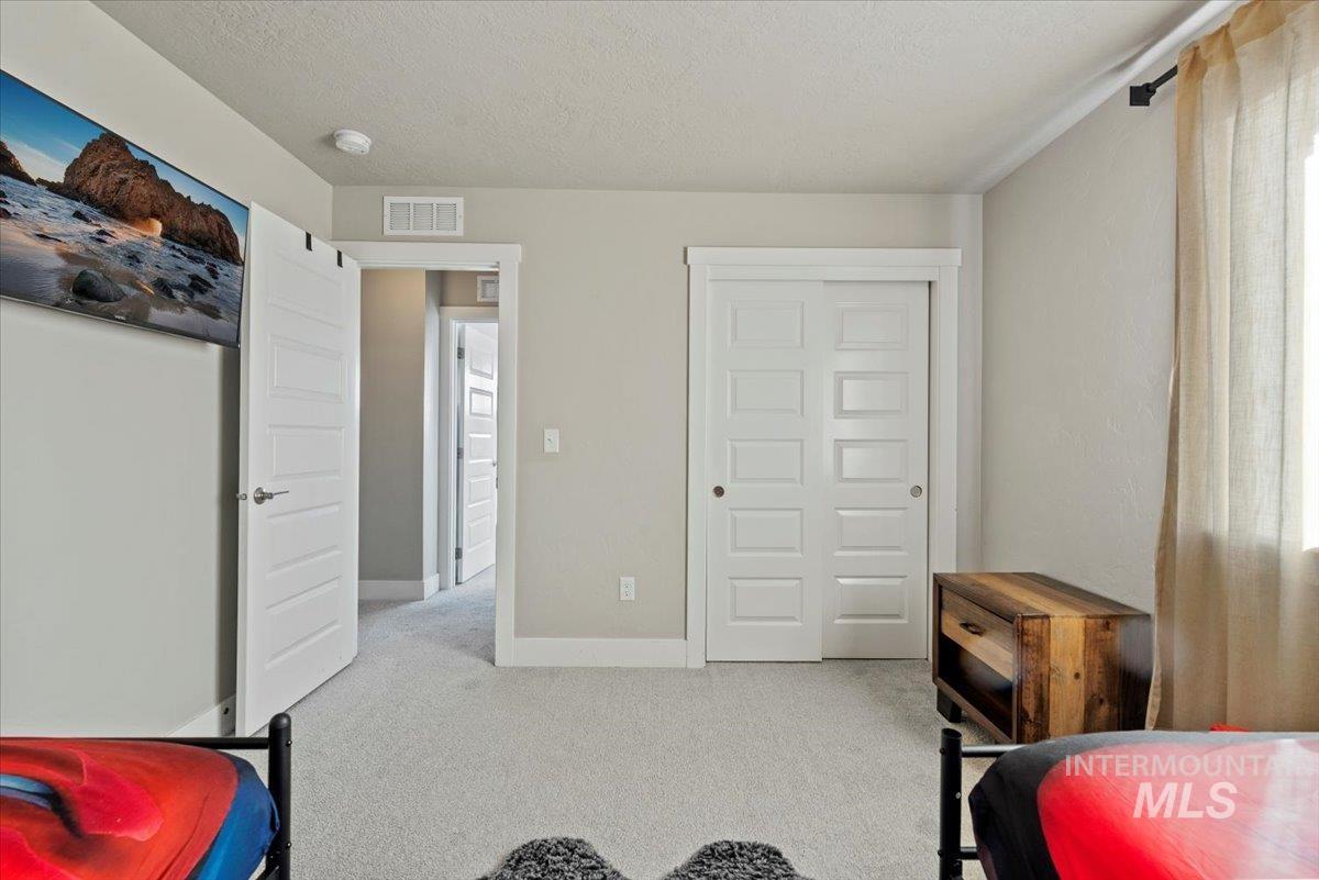 16719 Hopper Avenue, Caldwell, Idaho 83607, 5 Bedrooms, 2.5 Bathrooms, Residential For Sale, Price $449,999, 98974669