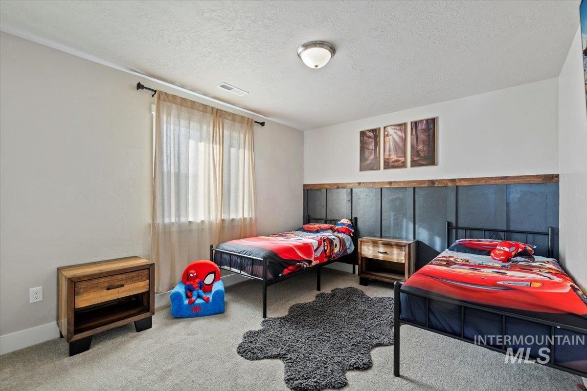 16719 Hopper Avenue, Caldwell, Idaho 83607, 5 Bedrooms, 2.5 Bathrooms, Residential For Sale, Price $449,999, 98974669