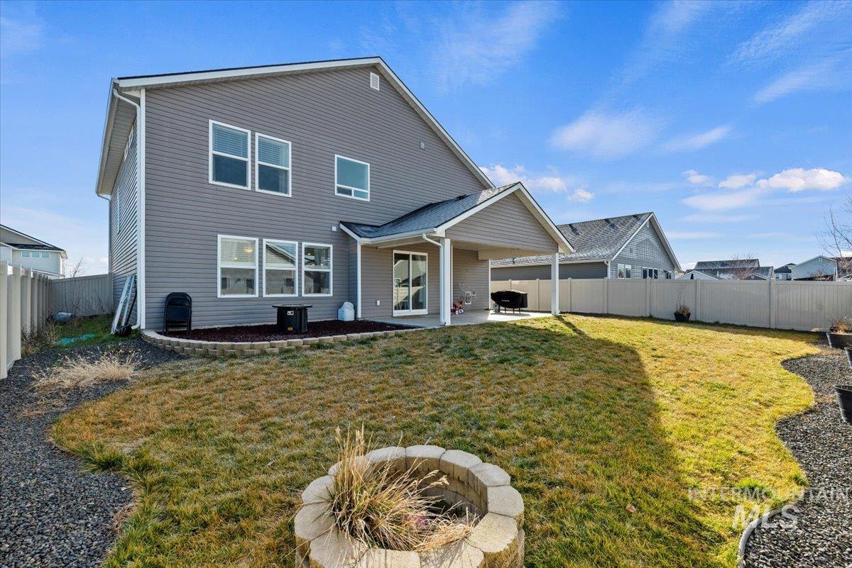 16719 Hopper Avenue, Caldwell, Idaho 83607, 5 Bedrooms, 2.5 Bathrooms, Residential For Sale, Price $449,999, 98974669