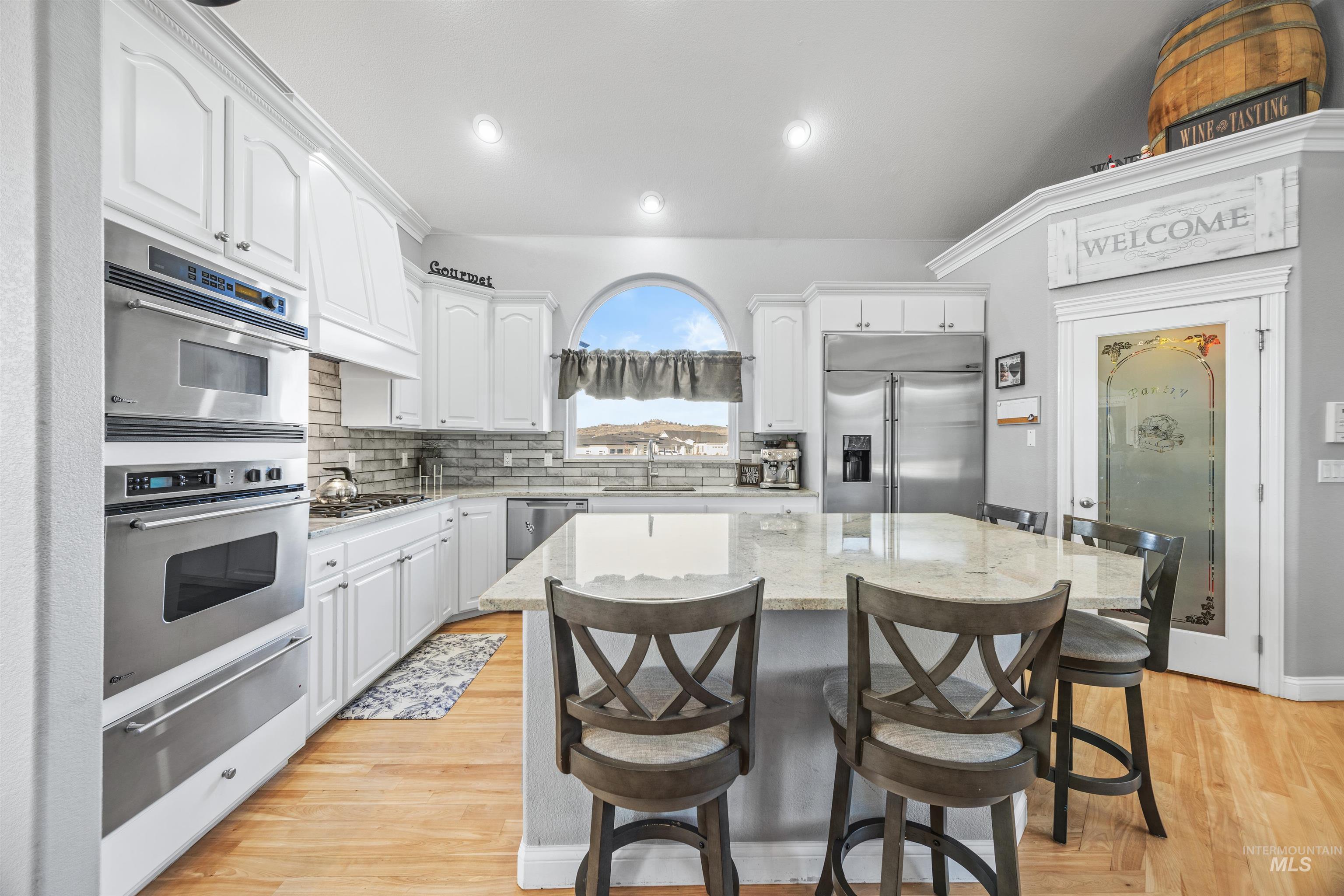 3418 N Costa Madera Way, Star, Idaho 83669, 4 Bedrooms, 3.5 Bathrooms, Residential For Sale, Price $1,799,000,MLS 98974672