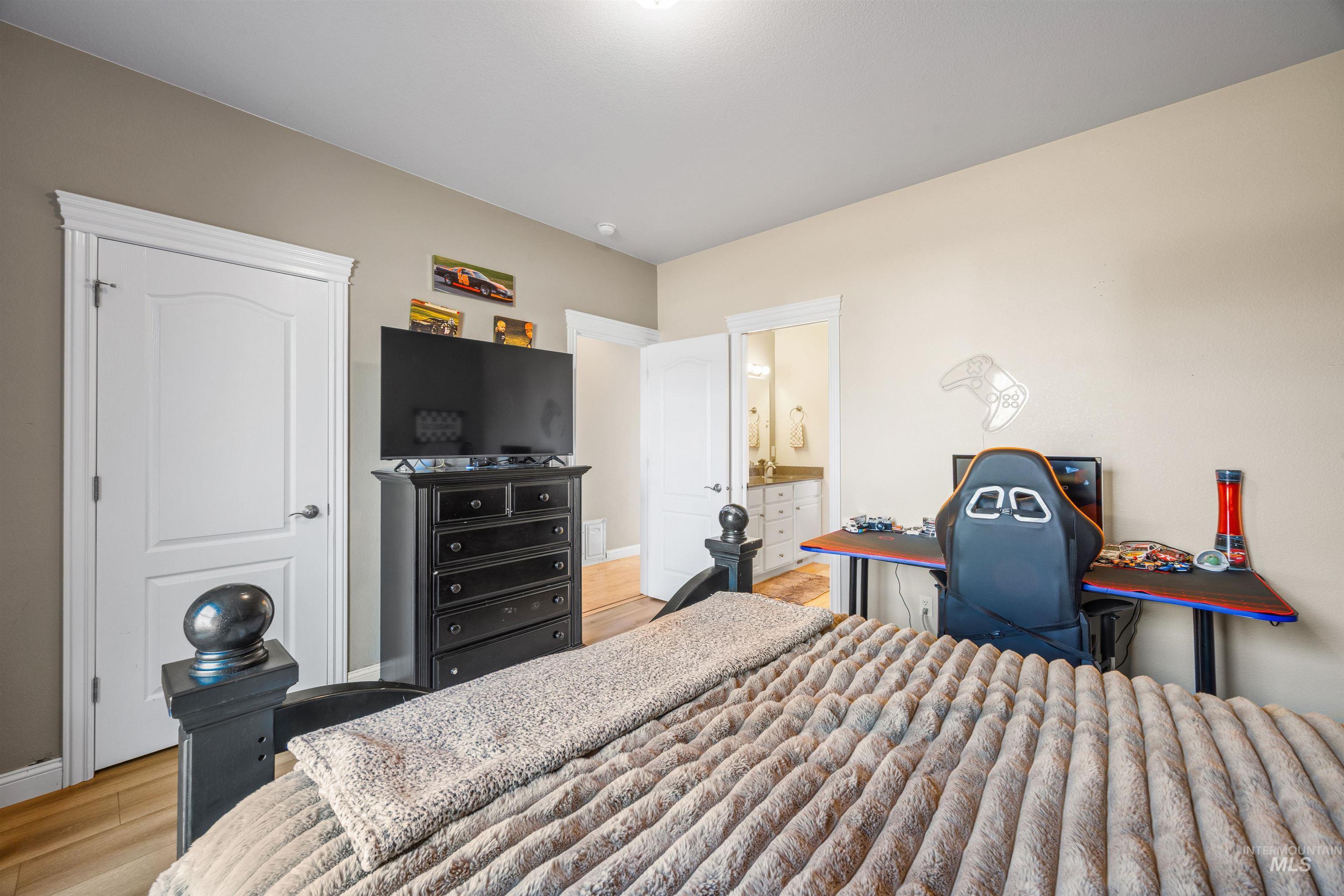 3418 N Costa Madera Way, Star, Idaho 83669, 4 Bedrooms, 3.5 Bathrooms, Residential For Sale, Price $1,799,000,MLS 98974672