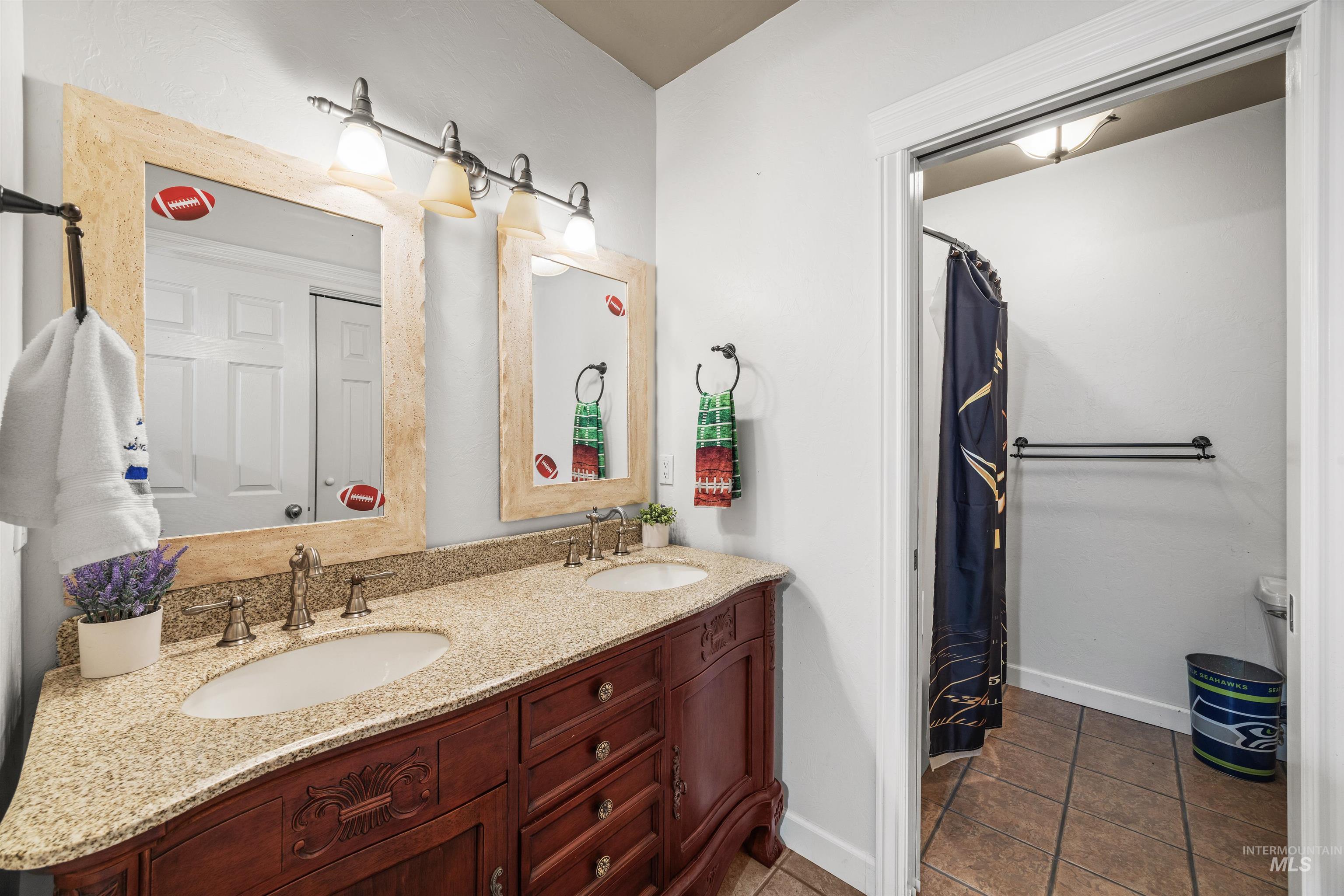 3418 N Costa Madera Way, Star, Idaho 83669, 4 Bedrooms, 3.5 Bathrooms, Residential For Sale, Price $1,799,000,MLS 98974672