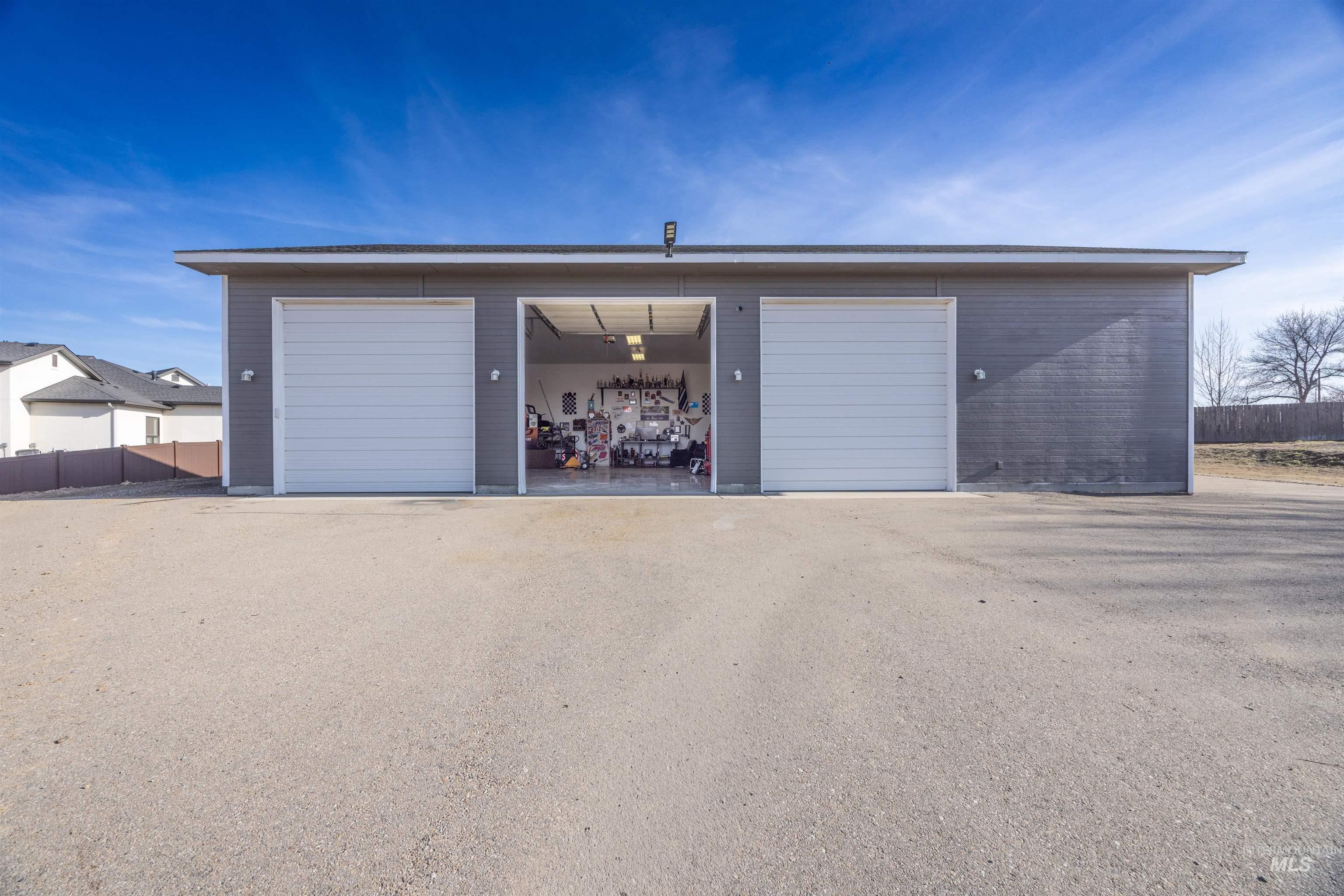 3418 N Costa Madera Way, Star, Idaho 83669, 4 Bedrooms, 3.5 Bathrooms, Residential For Sale, Price $1,799,000,MLS 98974672