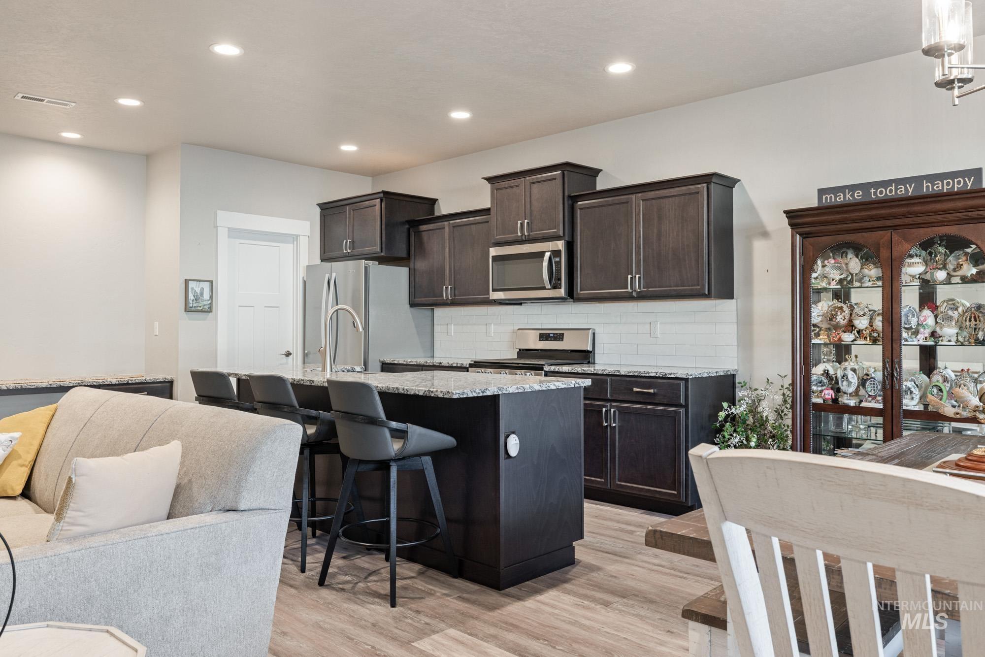 4871 N White Cap Lane, Meridian, Idaho 83646, 3 Bedrooms, 2 Bathrooms, Residential For Sale, Price $424,900,MLS 98974674