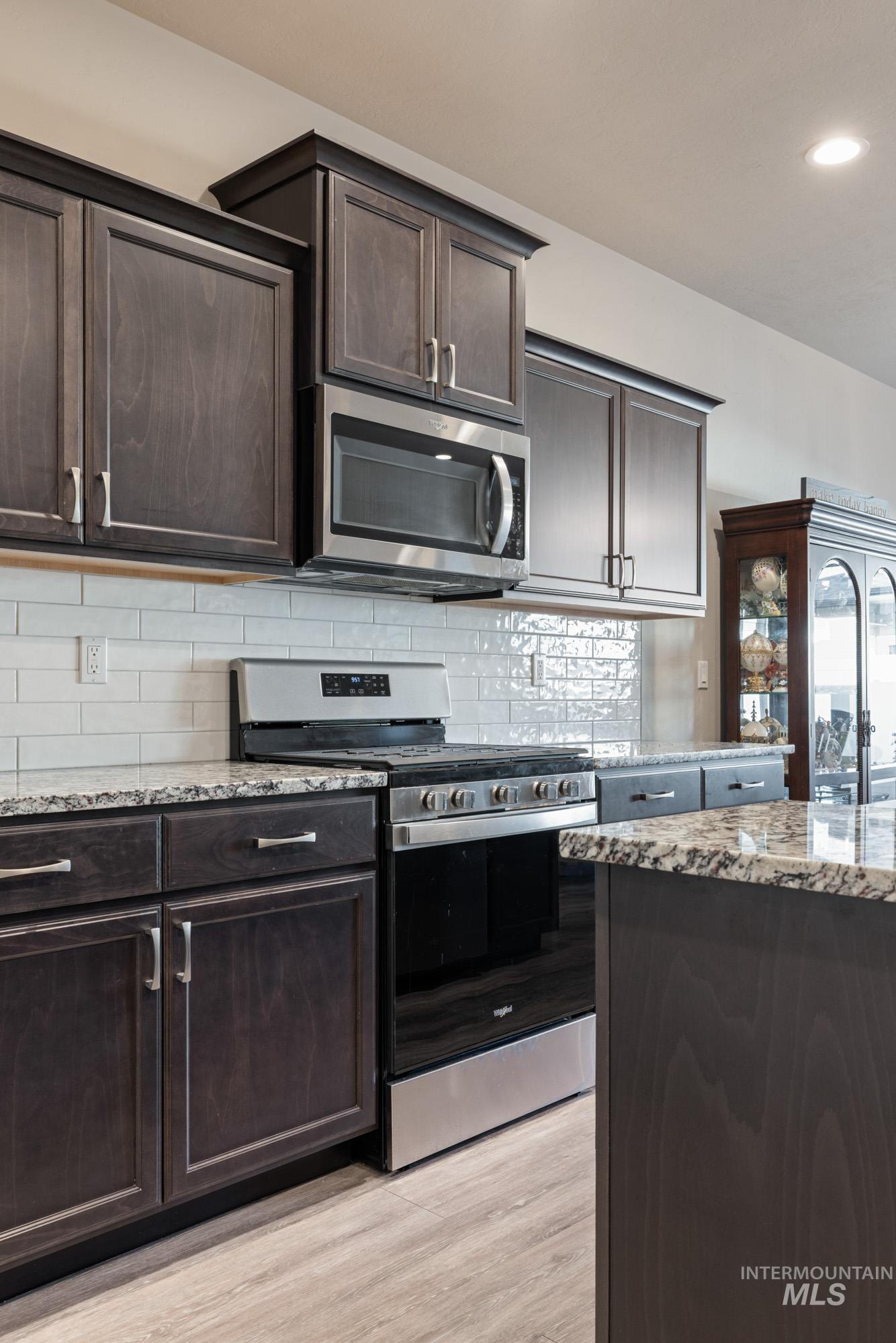 4871 N White Cap Lane, Meridian, Idaho 83646, 3 Bedrooms, 2 Bathrooms, Residential For Sale, Price $424,900,MLS 98974674