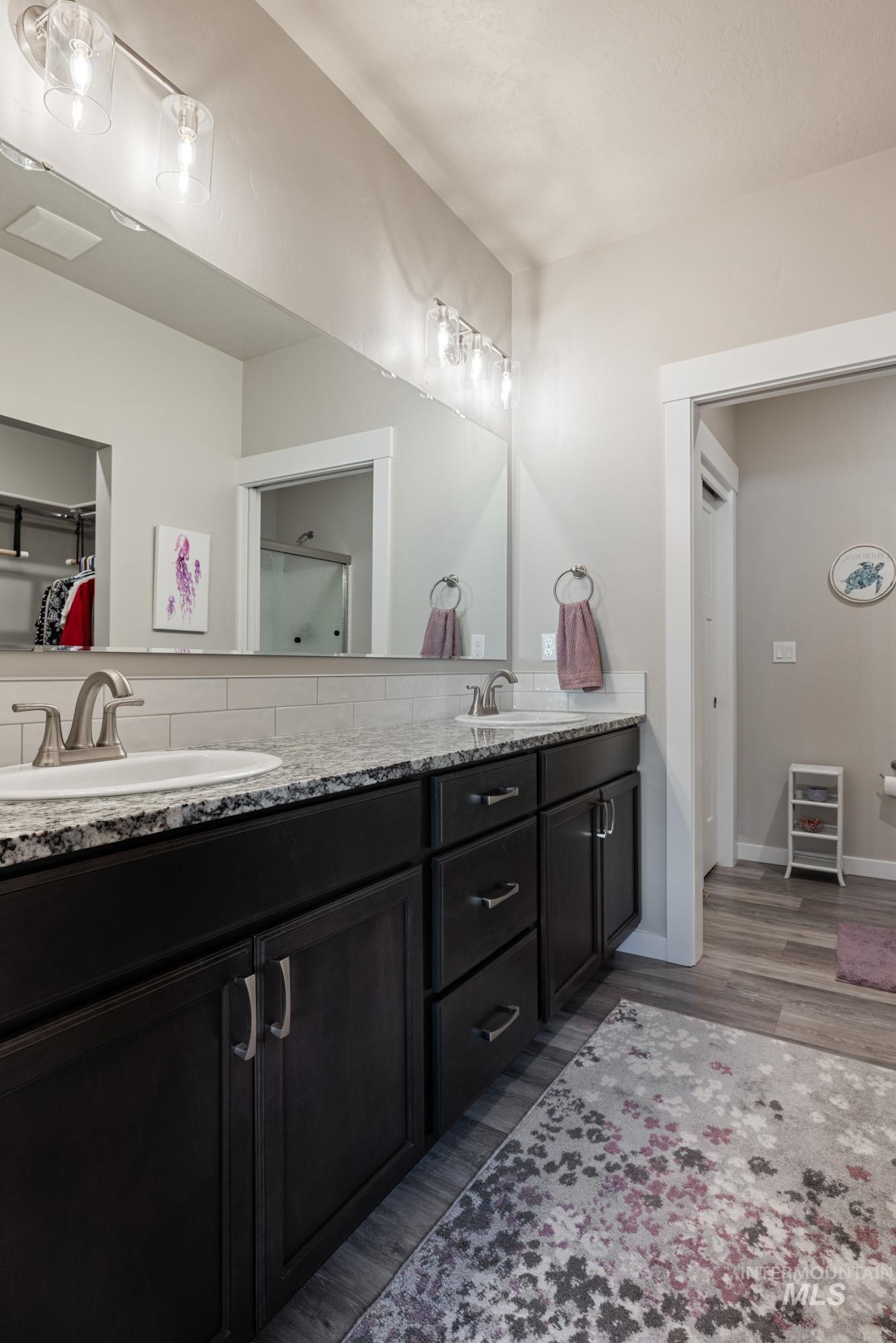 4871 N White Cap Lane, Meridian, Idaho 83646, 3 Bedrooms, 2 Bathrooms, Residential For Sale, Price $424,900,MLS 98974674