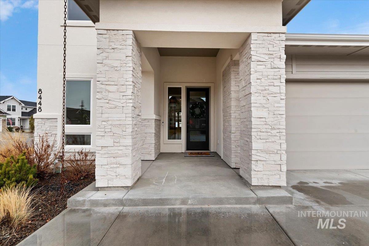 8448 W Brooks Dr, Boise, Idaho 83714, 5 Bedrooms, 3 Bathrooms, Residential For Sale, Price $1,149,000,MLS 98974675