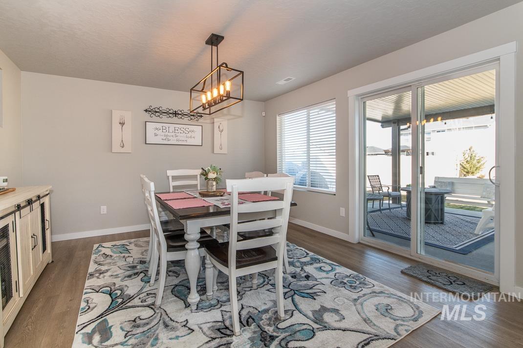 7744 E Rogue Dr, Nampa, Idaho 83687, 5 Bedrooms, 2.5 Bathrooms, Residential For Sale, Price $559,500, 98974676