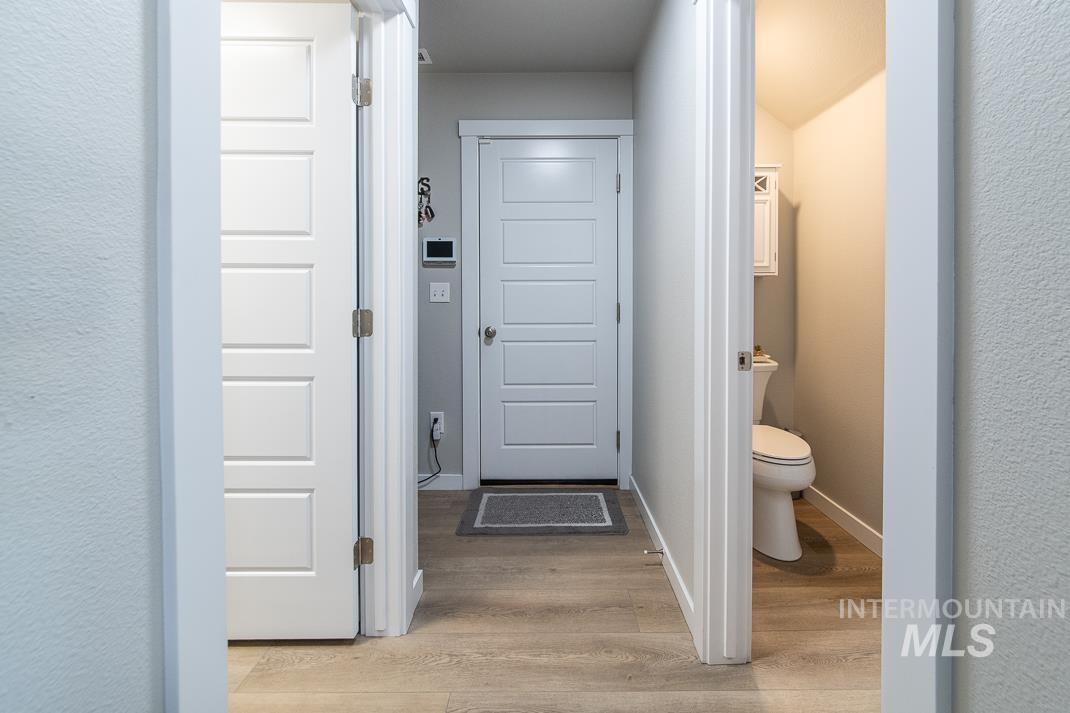 7744 E Rogue Dr, Nampa, Idaho 83687, 5 Bedrooms, 2.5 Bathrooms, Residential For Sale, Price $559,500, 98974676