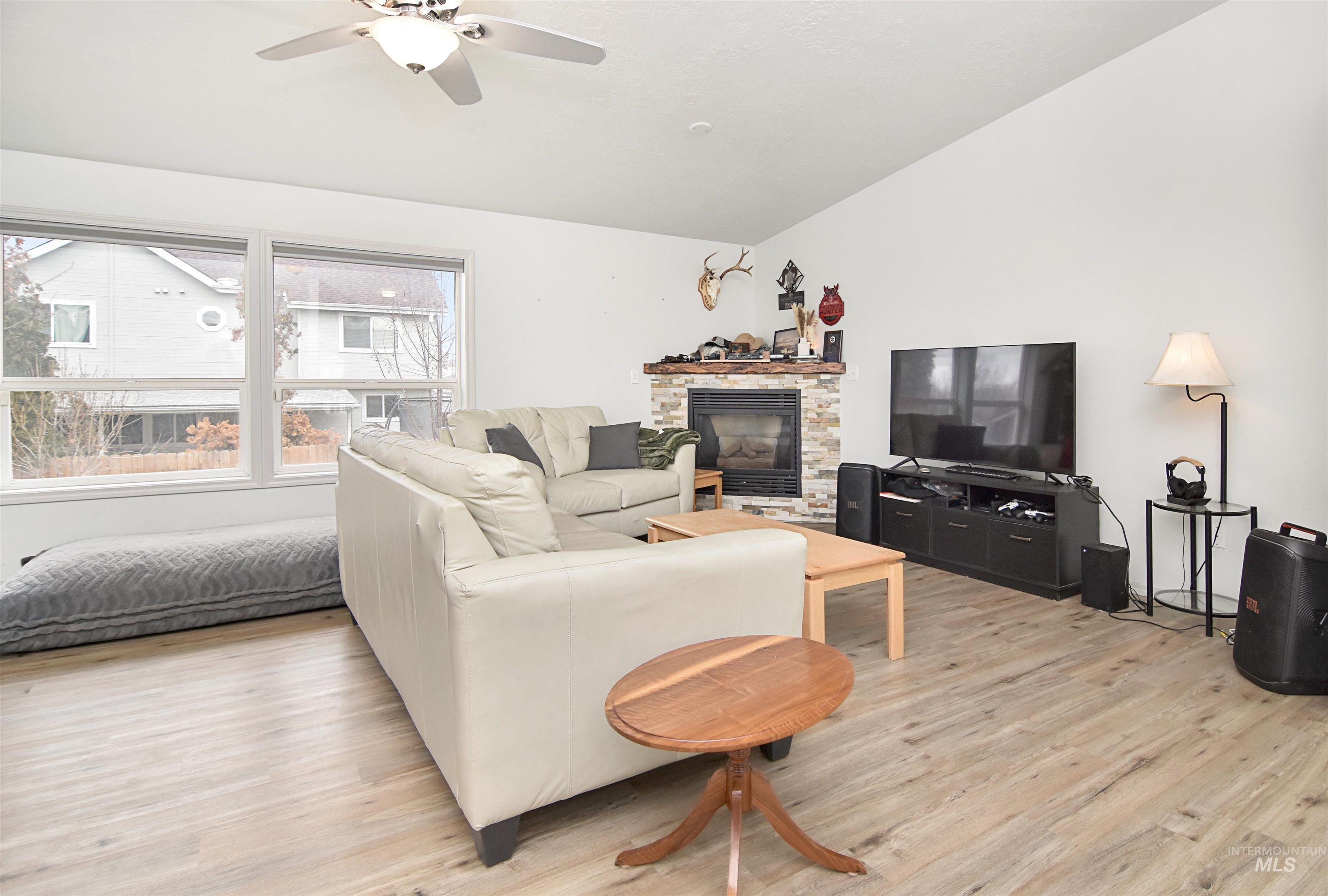 875 Eagle Court, Mountain Home, Idaho 83647, 3 Bedrooms, 2 Bathrooms, Residential For Sale, Price $370,000, 98974677