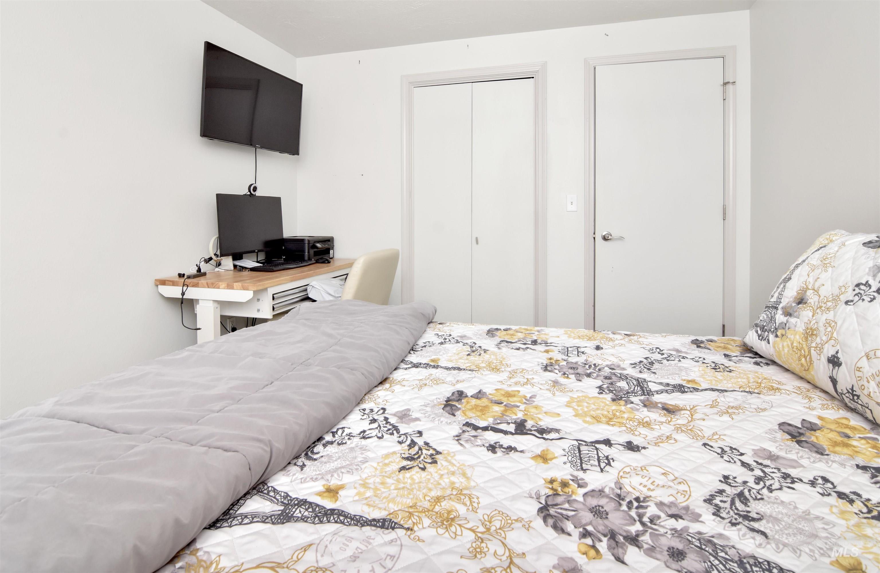 875 Eagle Court, Mountain Home, Idaho 83647, 3 Bedrooms, 2 Bathrooms, Residential For Sale, Price $370,000, 98974677