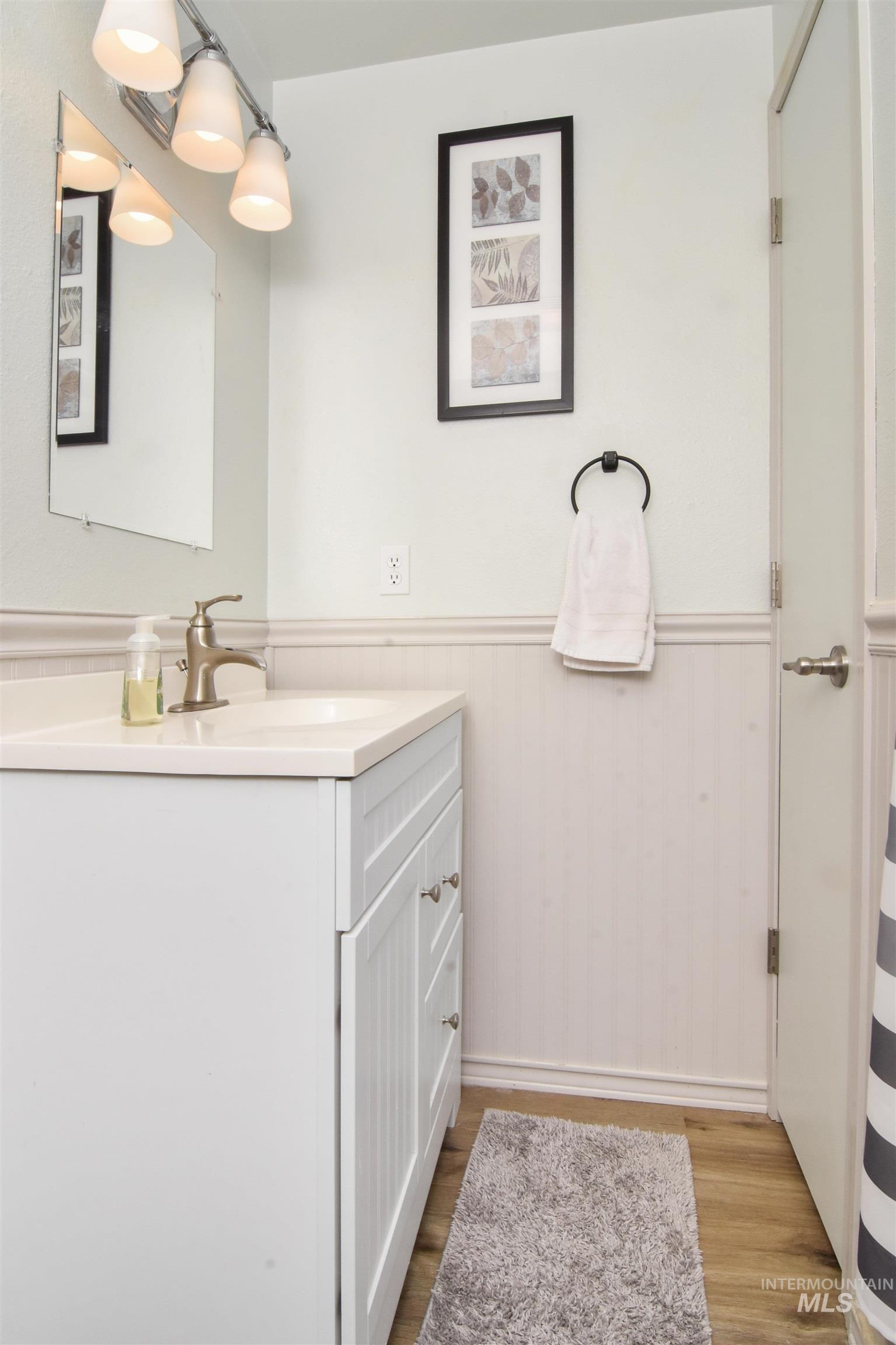 875 Eagle Court, Mountain Home, Idaho 83647, 3 Bedrooms, 2 Bathrooms, Residential For Sale, Price $370,000, 98974677