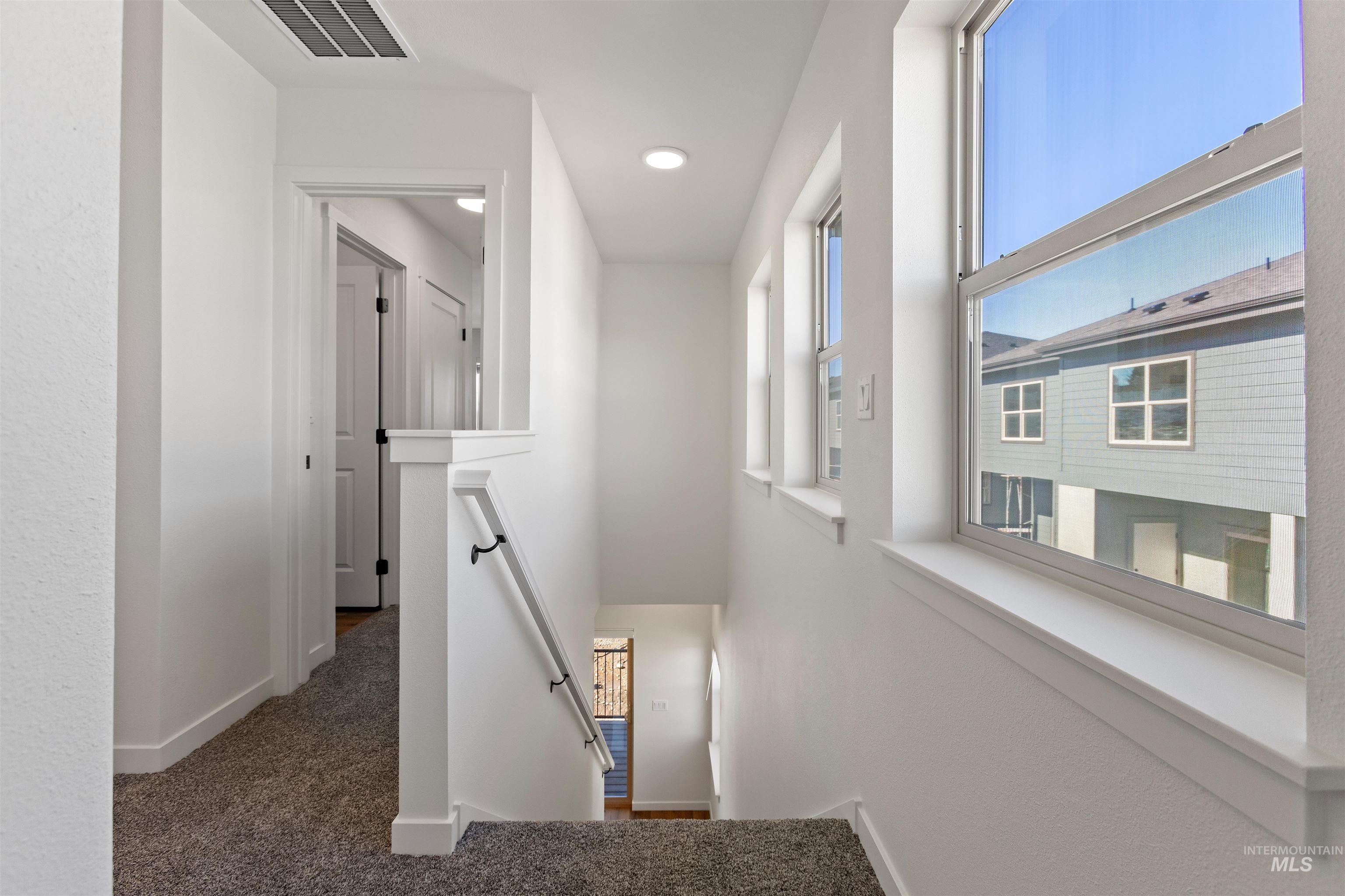 4343 N Waltz Lane, Garden City, Idaho 83714, 3 Bedrooms, 3 Bathrooms, Residential For Sale, Price $439,900, 98974681