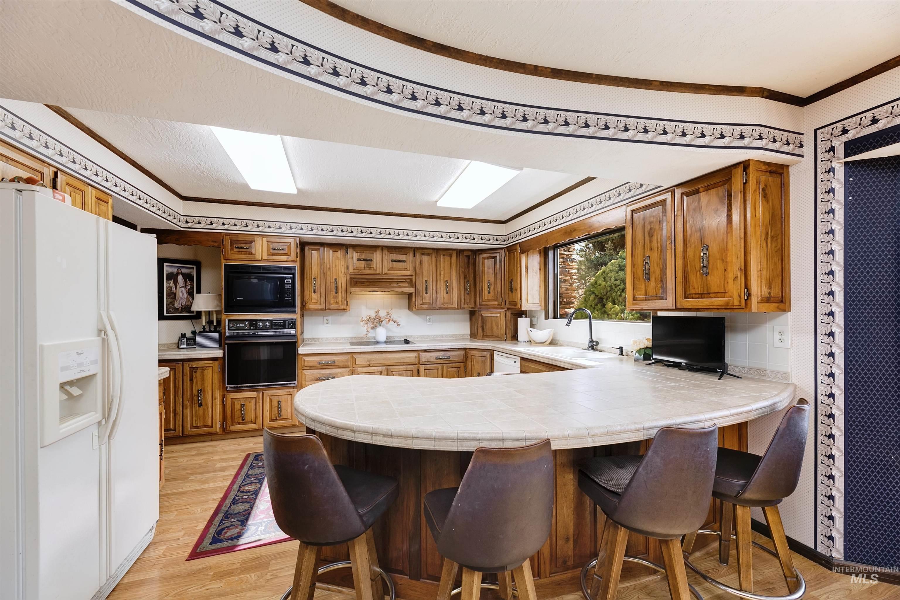 10030 W Stardust Drive, Boise, Idaho 83709, 5 Bedrooms, 3.5 Bathrooms, Residential For Sale, Price $1,149,000,MLS 98974682