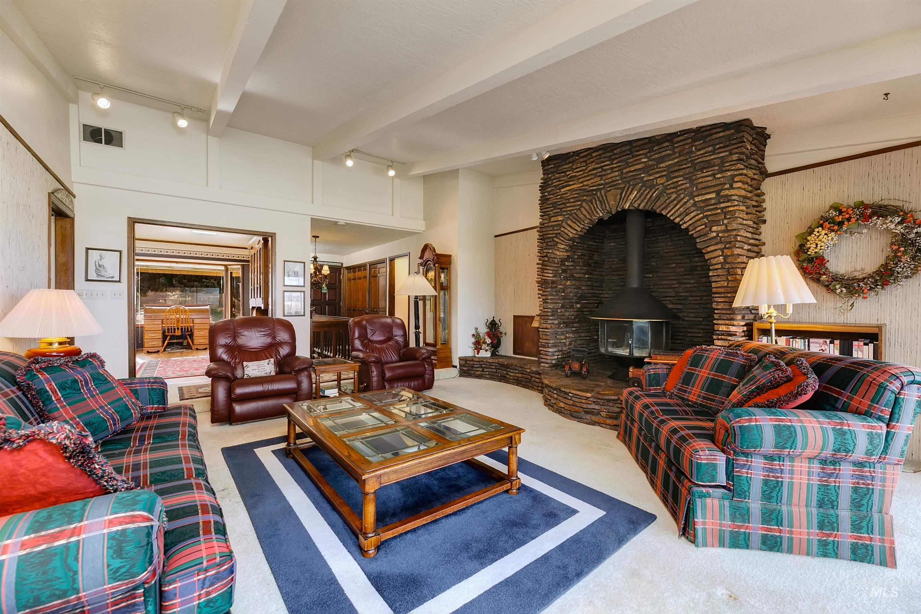 10030 W Stardust Drive, Boise, Idaho 83709, 5 Bedrooms, 3.5 Bathrooms, Residential For Sale, Price $1,149,000,MLS 98974682